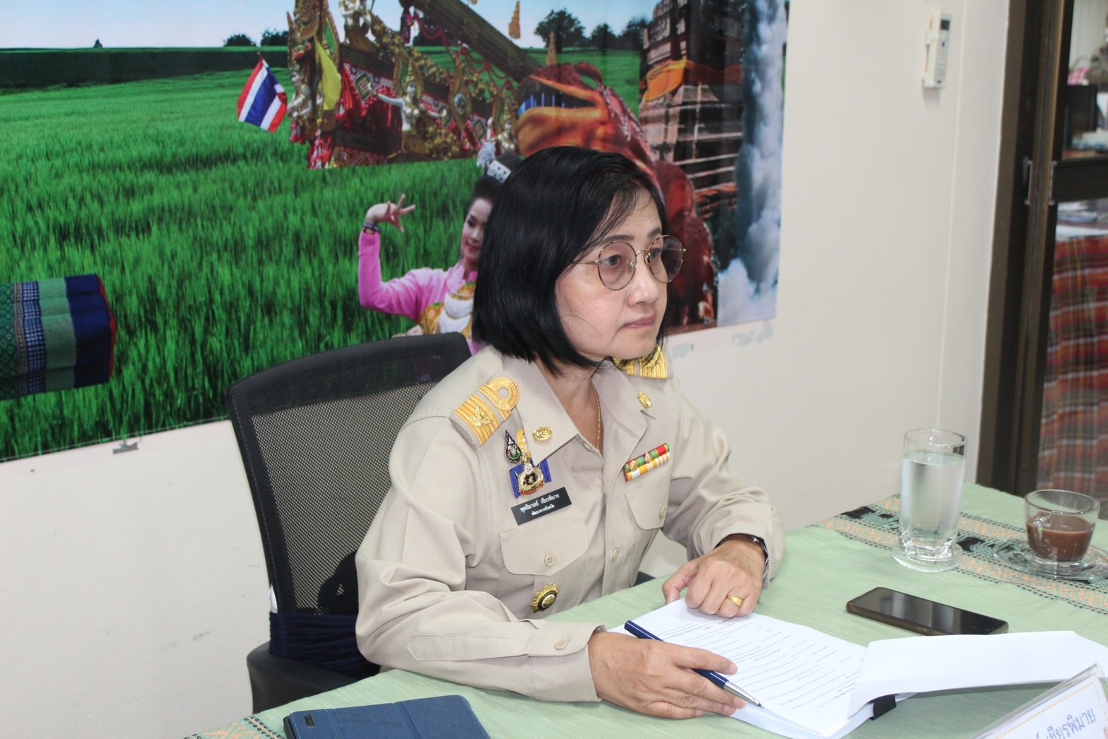 พช.ยโสธร ร่วมประชุมกรมการพัฒนาชุมชน ครั้งที่ 10/2566 ผ่านระบบวีดิทัศน์ทางไกล (Video Conference) กรมการพัฒนาชุมชน กระทรวงมหาดไทย