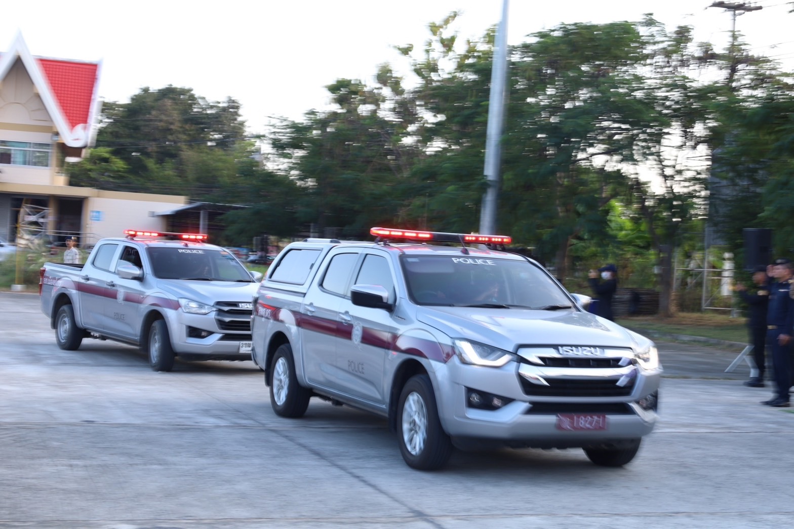 พช.ยโสธร ร่วมพิธีปล่อยแถวปฏิบัติการ (kick off ) ตามนโยบายการจัดระเบียบสังคมและปราบปรามผู้มีอิทธิพล จังหวัดยโสธร