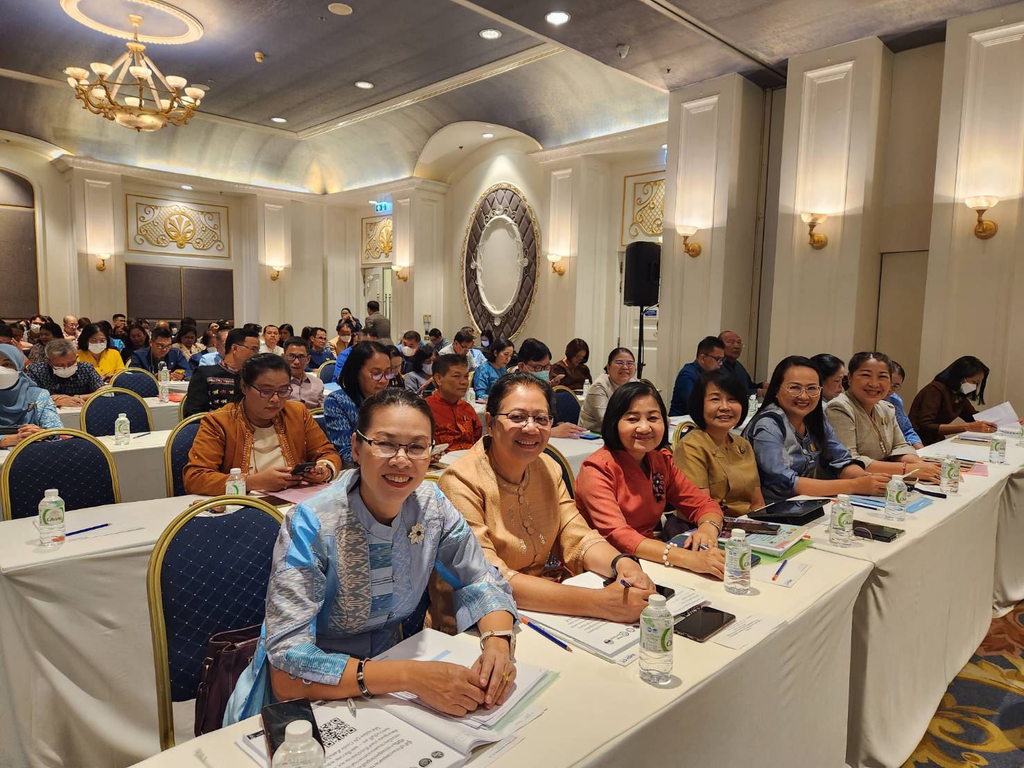 พช.ยโสธร เข้าร่วมประชุมมอบนโยบายและแนวทางการดำเนินงานพัฒนาชุมชน ประจำปี 2567