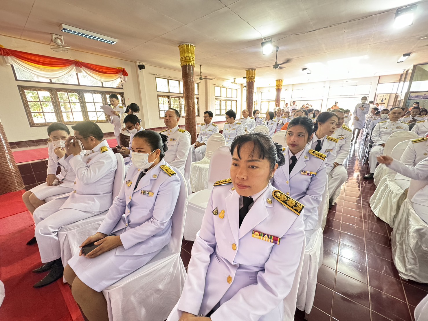 พช.ยโสธร ร่วมพิธีทำบุญตักบาตรพระสงฆ์ถวายพระราชกุศล สมเด็จพระเจ้าลูกเธอ เจ้าฟ้าพัชรกิติยาภา นเรนทิราเทพยวดี กรมหลวงราชสาริณีสิริพัชร มหาวัชรราชธิดา เนื่องในโอกาสวันคล้ายวันประสูติ 7 ธันวาคม 2566