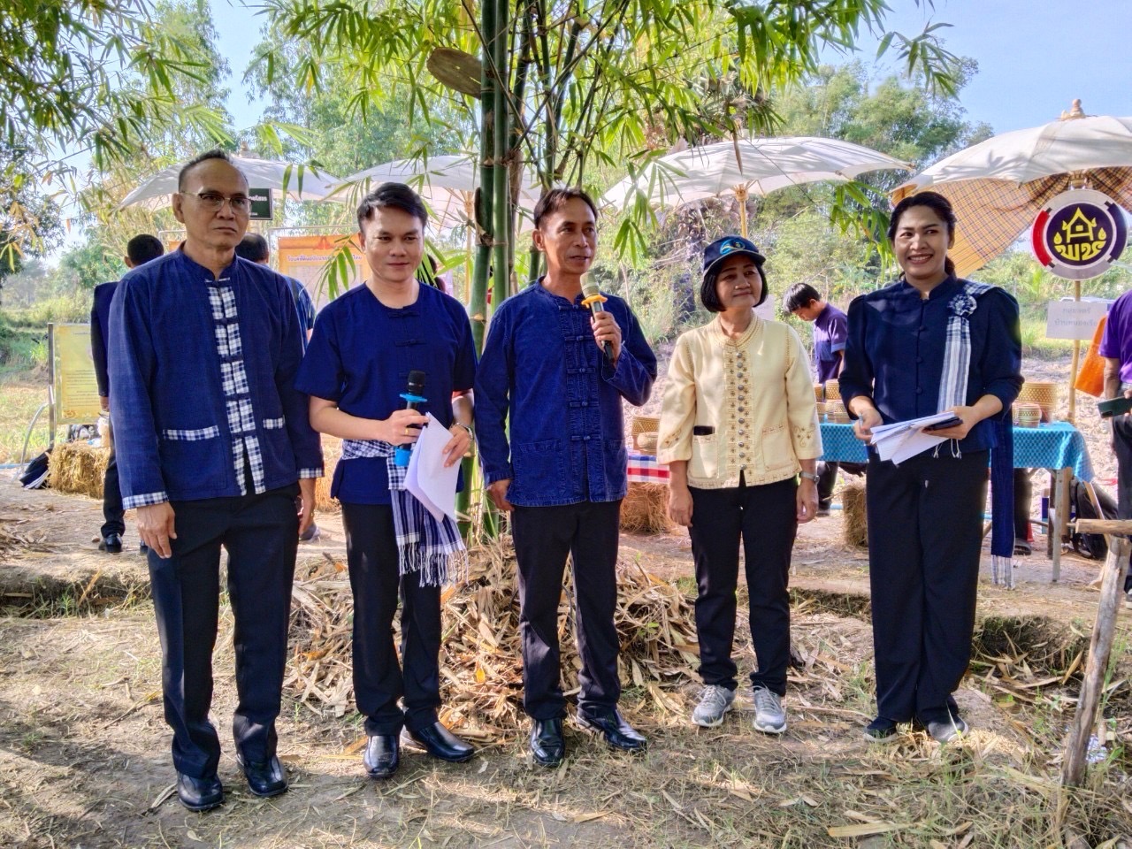 จังหวัดยโสธร Kick off กิจกรรมวันดินโลก ประจำปี 2566 เนื่องในวันดินโลก และจัดมหกรรมสัปดาห์แห่งการตระหนักรู้