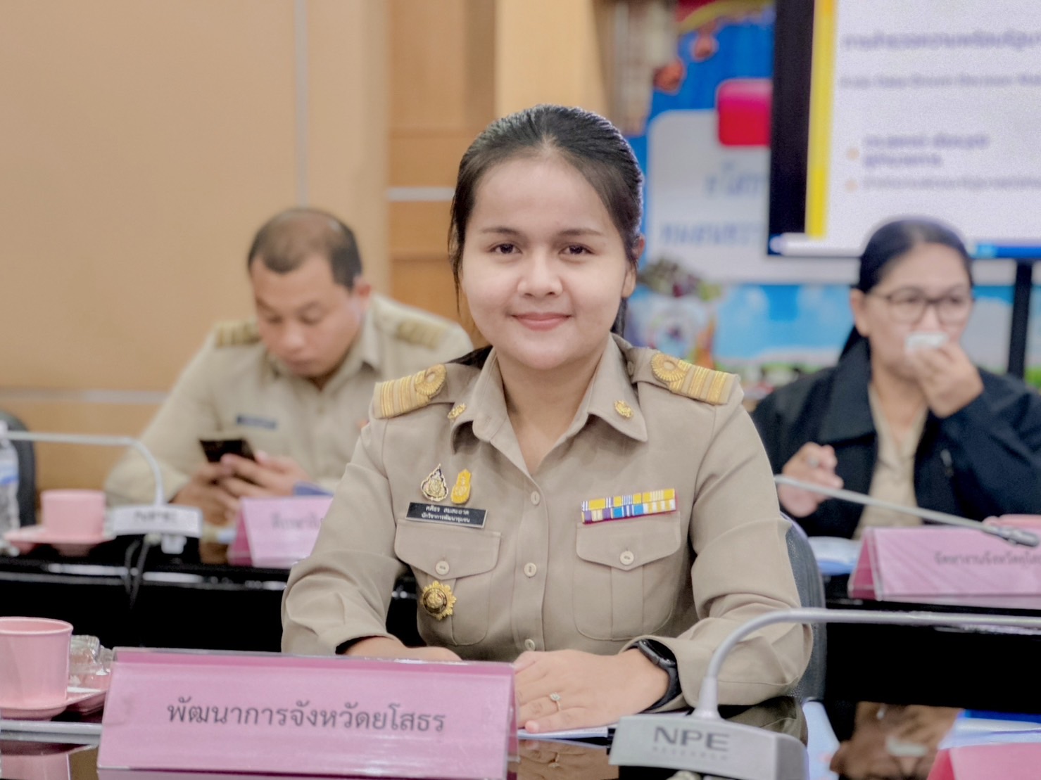 พช.ยโสธร ร่วมประชุมงานสัมมนาสถานภาพความพร้อมรัฐบาลดิจิทัลไทย ปี 2566 ผ่านระบบวีดีทัศน์ ทางไกล