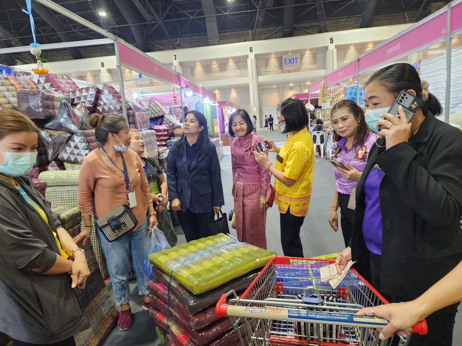 พช.ยโสธร ร่วมพิธีเปิดงาน OTOP City 2023 ณ ศูนย์แสดงสินค้าและการประชุมอิมแพ็ค เมืองทองธานี อำเภอปากเกร็ด จังหวัดนนทบุรี