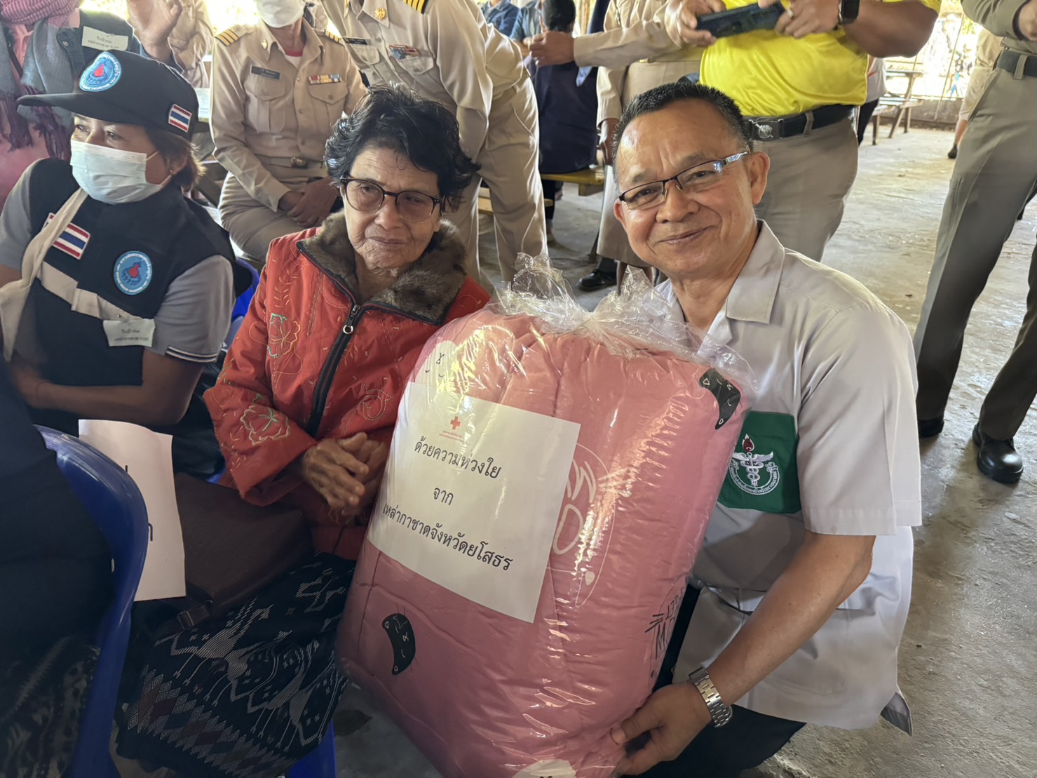 พช.ยโสธร ร่วมกิจกรรมหน่วยแพทย์อาสา สมเด็จพระศรีนครินทราบรมราชชนนี (พอ.สว.) และโครงการจังหวัดเคลื่อนที่ “เพิ่มรอยยิ้ม เติมความสุข ให้คนยโสธร”