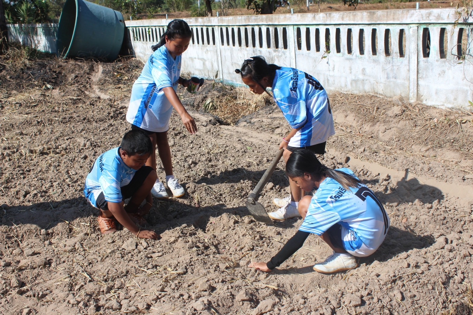 พช.ยโสธร ผนึกภาคี Kick off สร้างคลังอาหารสู่ชุมชน ตำบลนาโส่ อำเภอกุดชุม ภายใต้การจัดทำตำบลสารสนเทศตำบลต้นแบบเพื่อพัฒนาคุณภาพชีวิต ประจำปี 2567