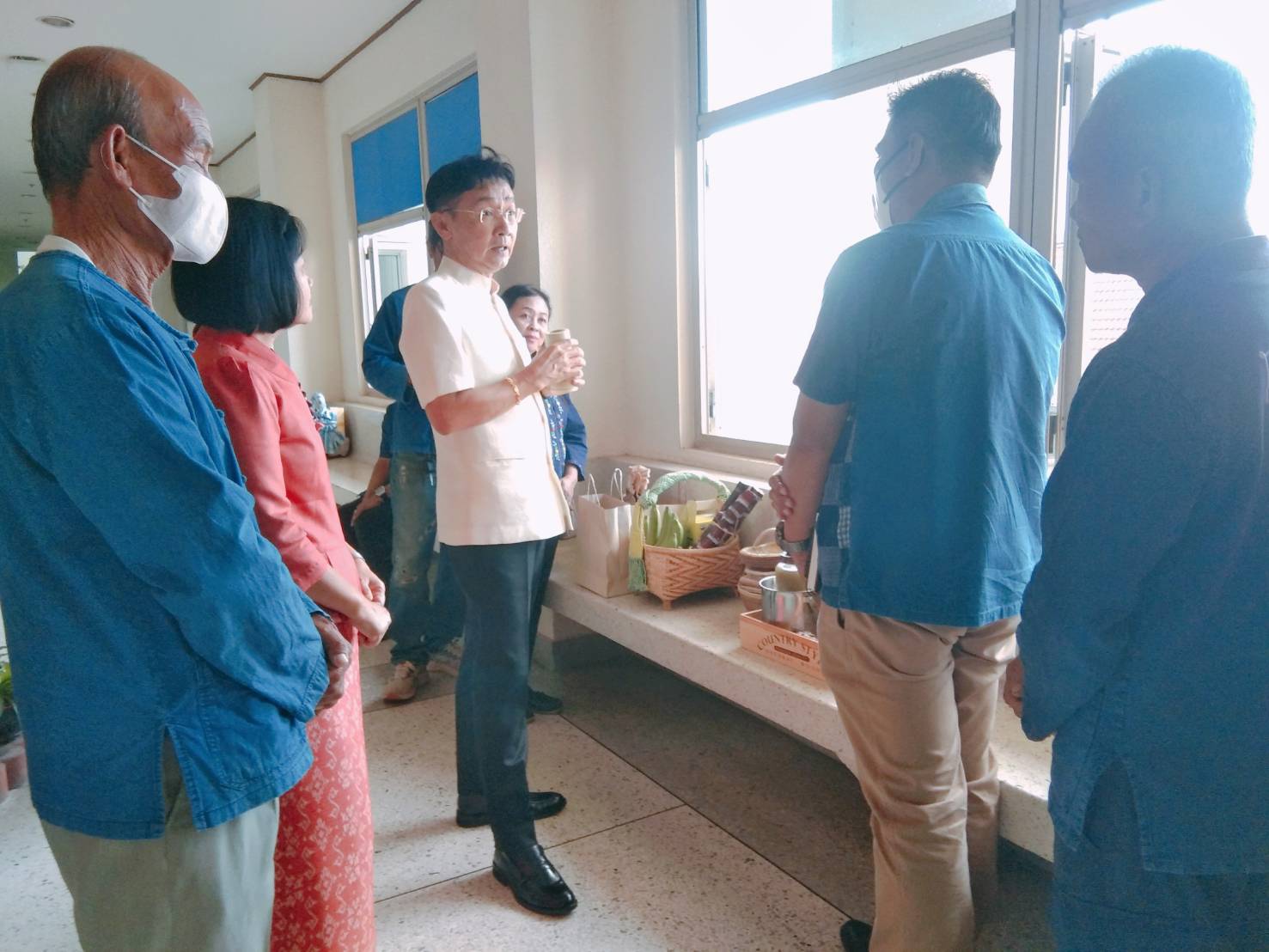 คณะกรรมการเครือข่ายโคก หนอง นา จังหวัดยโสธร สวัสดีปีใหม่และขอพรปีใหม่เนื่องในวาระดิถีขึ้นปีใหม่ 2567 จากผู้ว่าราชการจังหวัดยโสธร