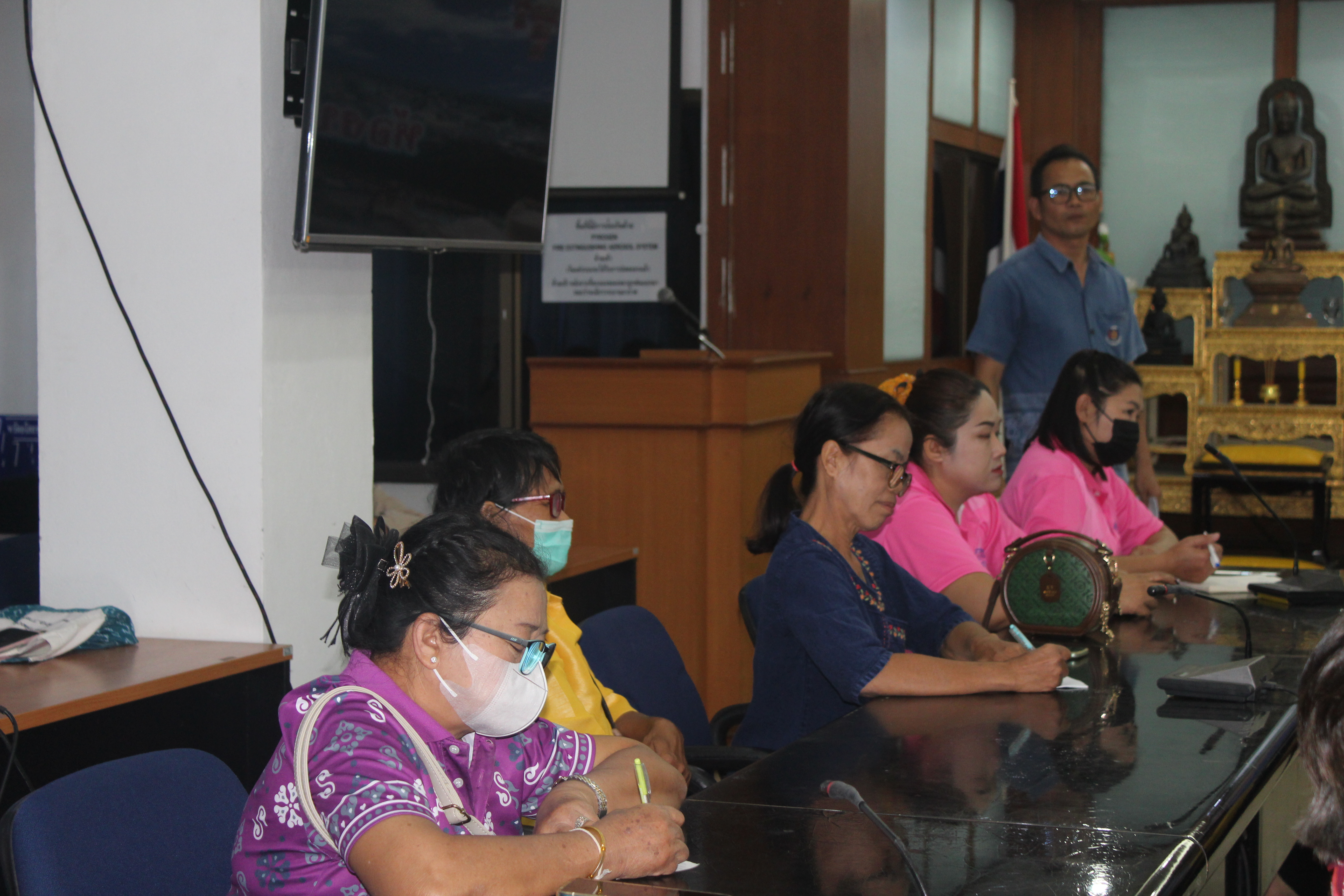 พช.ยโสธร ประชุมเตรียมพร้อม ยกทัพผู้ประกอบการ OTOP จังหวัดยโสธร บุกเซ็นทรัลระยอง จำหน่ายสินค้าในงาน “OTOP ยโสโก้อีหลี”