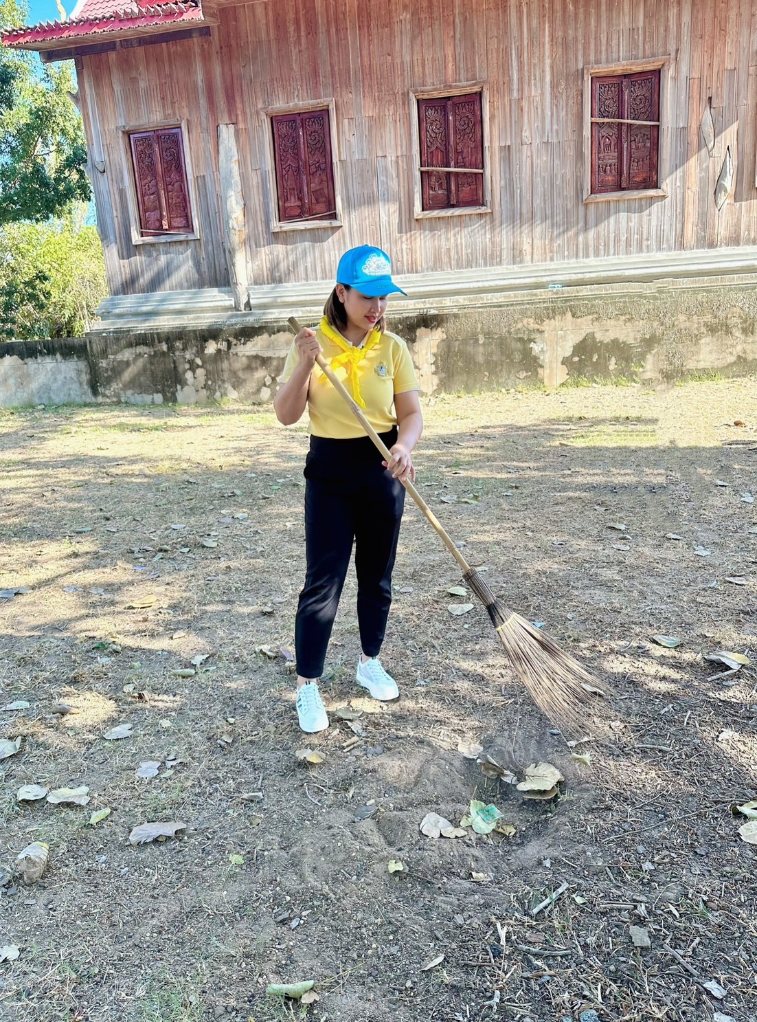 พช.ยโสธร ร่วมกิจกรรมจิตอาสาพัฒนา เนื่องในวันสมเด็จพระนเรศวรมหาราช