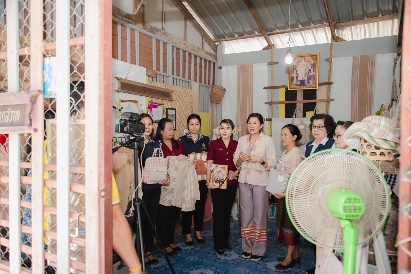 พช.ยโสธร ร่วมลงพื้นที่ติดตามภารกิจชมรมแม่บ้านมหาดไทยจังหวัดยโสธรในพื้นที่ อำเภอกุดชุมและอำเภอไทยเจริญ จังหวัดยโสธร