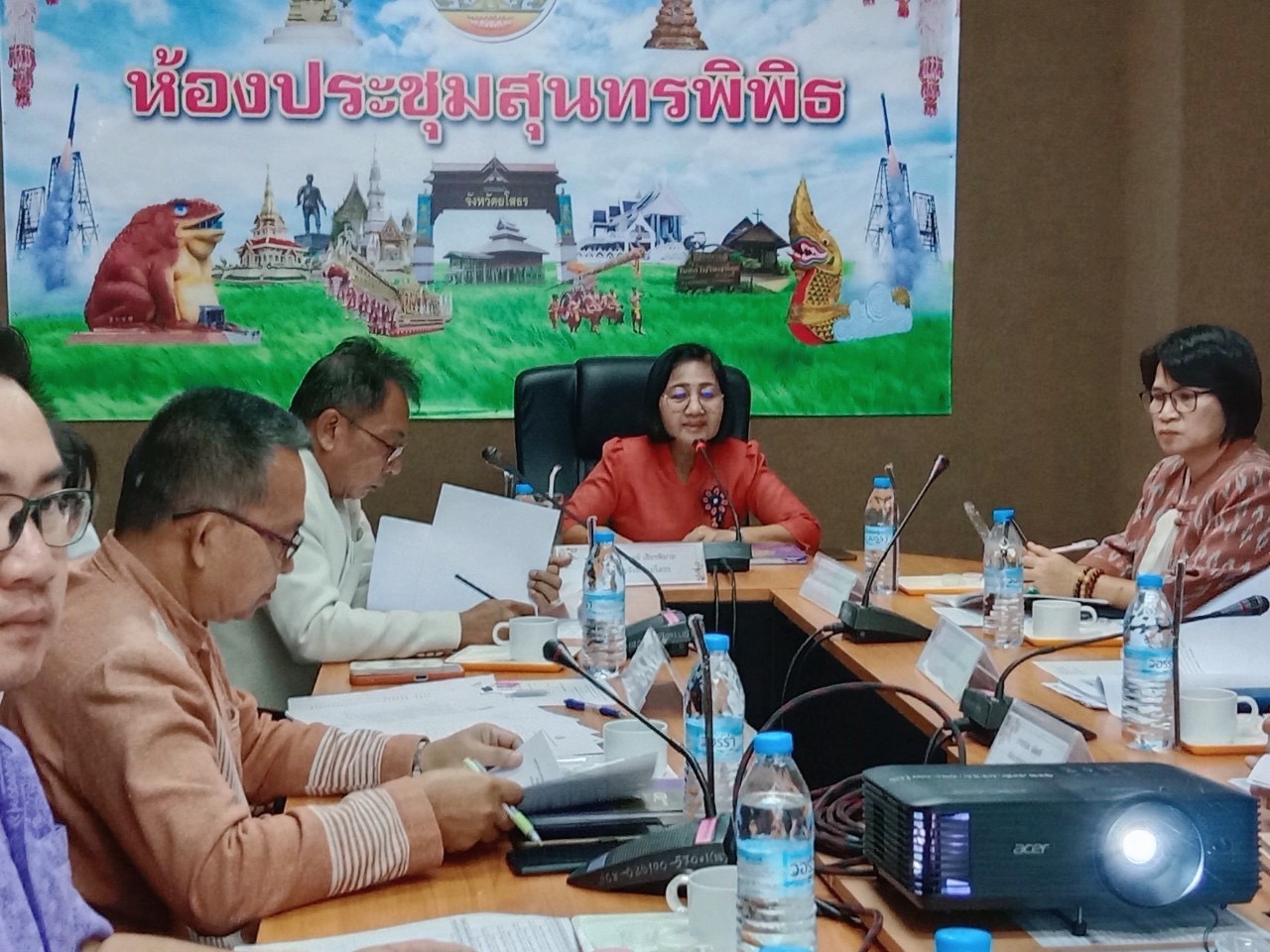 พช.ยโสธร จัดประชุมกำหนดตัวชี้วัดและค่าเป้าหมายการประเมินผลการปฏิบัติราชการสำหรับรอบการประเมินที่ 1 ประจำปีงบประมาณ พ.ศ. 2567