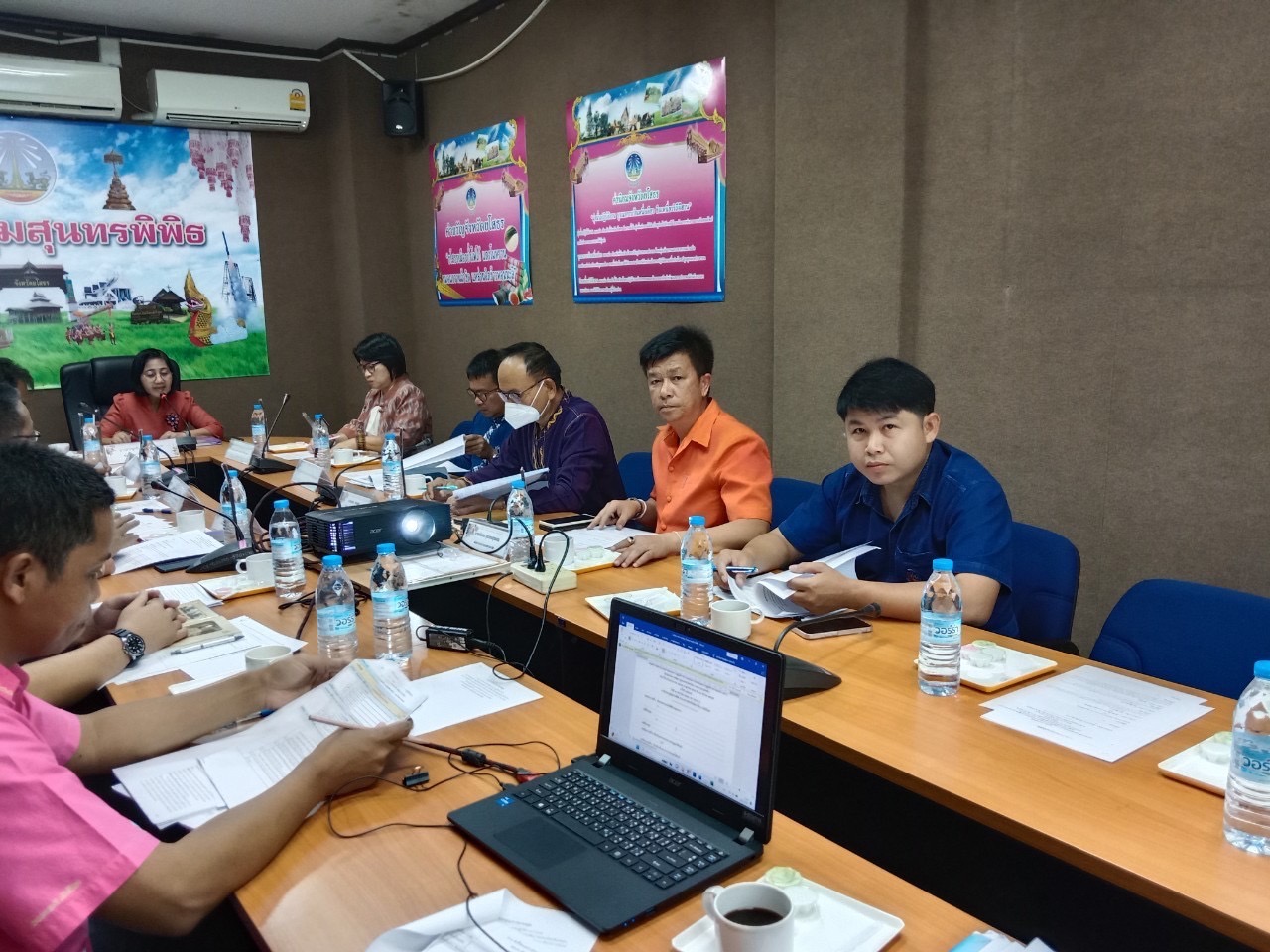 พช.ยโสธร จัดประชุมกำหนดตัวชี้วัดและค่าเป้าหมายการประเมินผลการปฏิบัติราชการสำหรับรอบการประเมินที่ 1 ประจำปีงบประมาณ พ.ศ. 2567