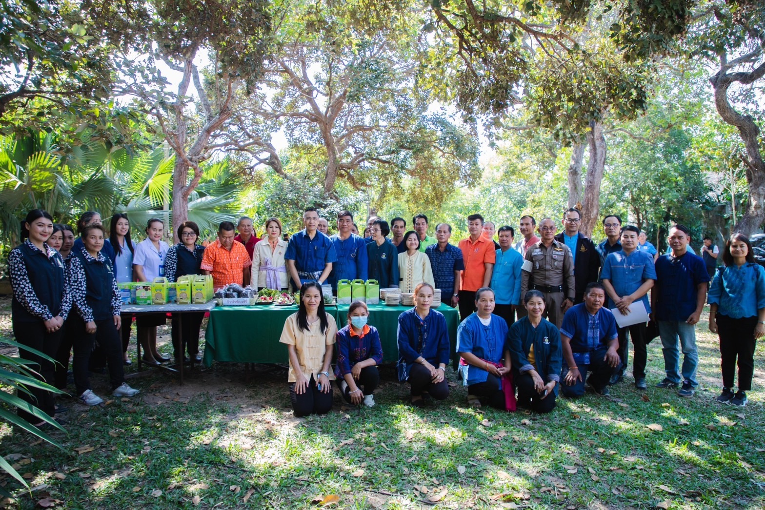 พ่อเมืองยโสธร ลงพื้นที่เยี่ยมชมโคกหนองนาพัฒนาชุมชน ณ พื้นที่อำเภอมหาชนะชัย จังหวัดยโสธร