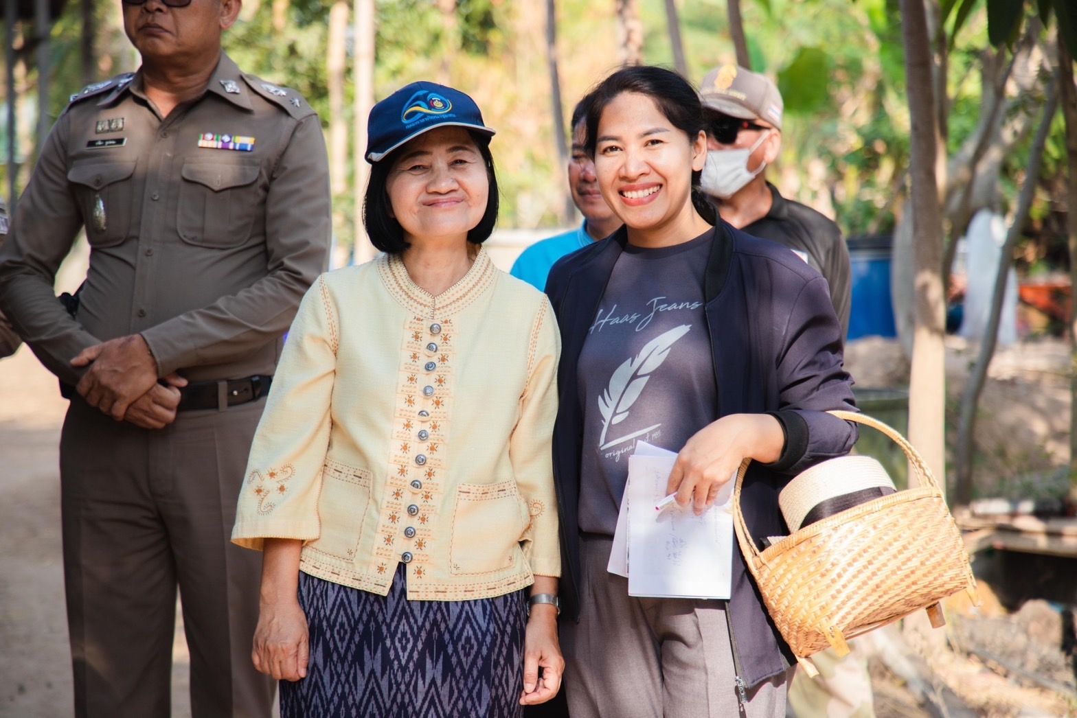 พ่อเมืองยโสธร ลงพื้นที่เยี่ยมชมโคกหนองนาพัฒนาชุมชน ณ พื้นที่อำเภอมหาชนะชัย จังหวัดยโสธร