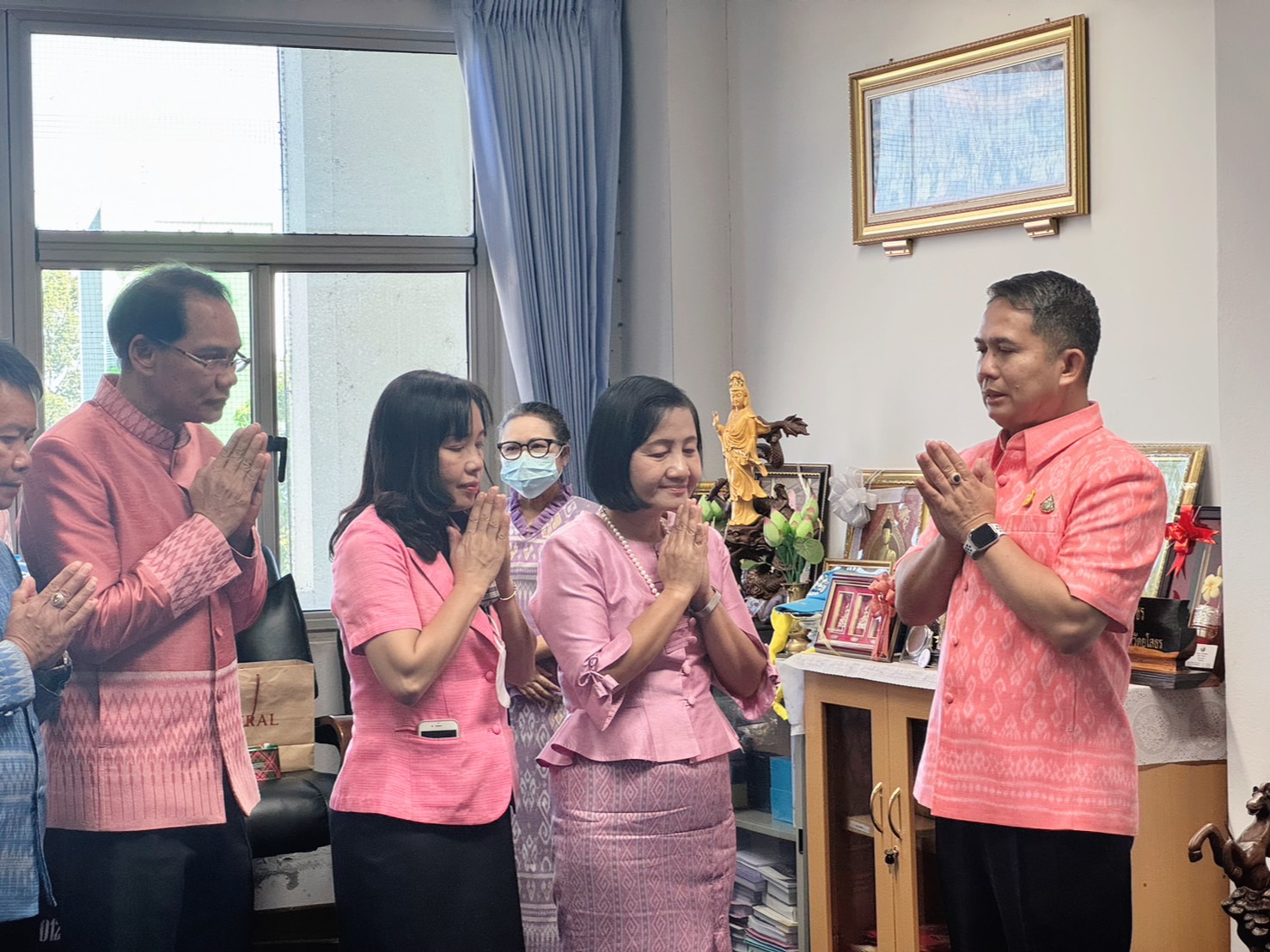 พช.ยโสธร สวัสดีปีใหม่และขอพรปีใหม่จากท่านผู้ว่าราชการจังหวัดยโสธร และรองผู้ว่าราชการจังหวัดยโสธร