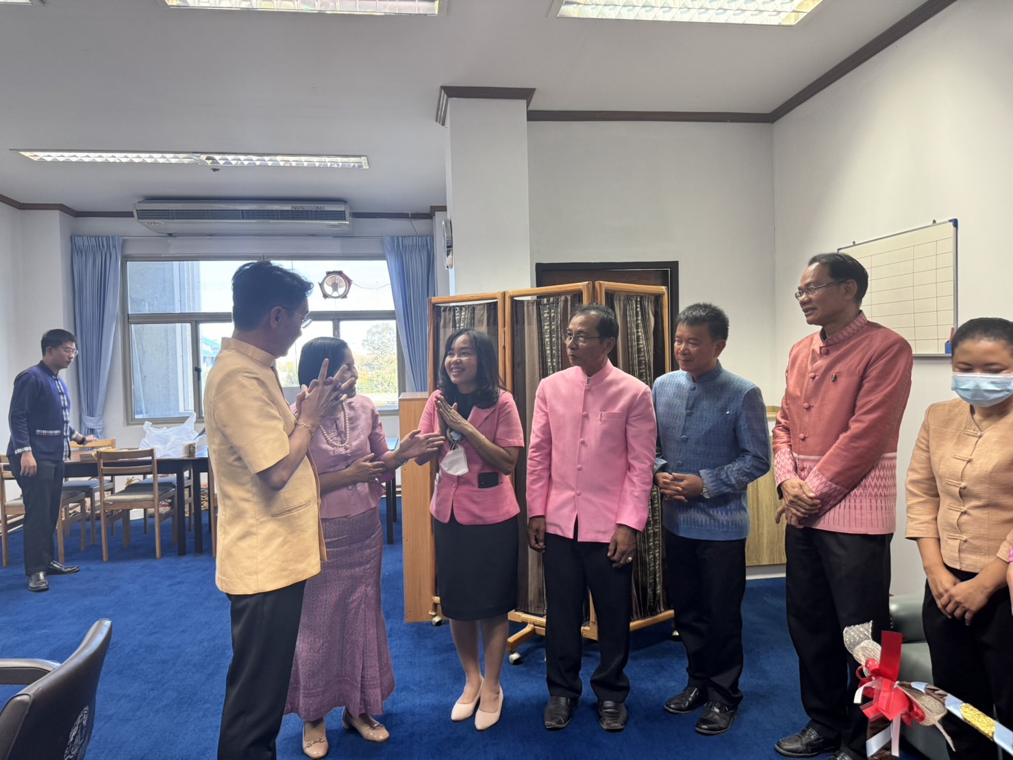 พช.ยโสธร สวัสดีปีใหม่และขอพรปีใหม่จากท่านผู้ว่าราชการจังหวัดยโสธร และรองผู้ว่าราชการจังหวัดยโสธร