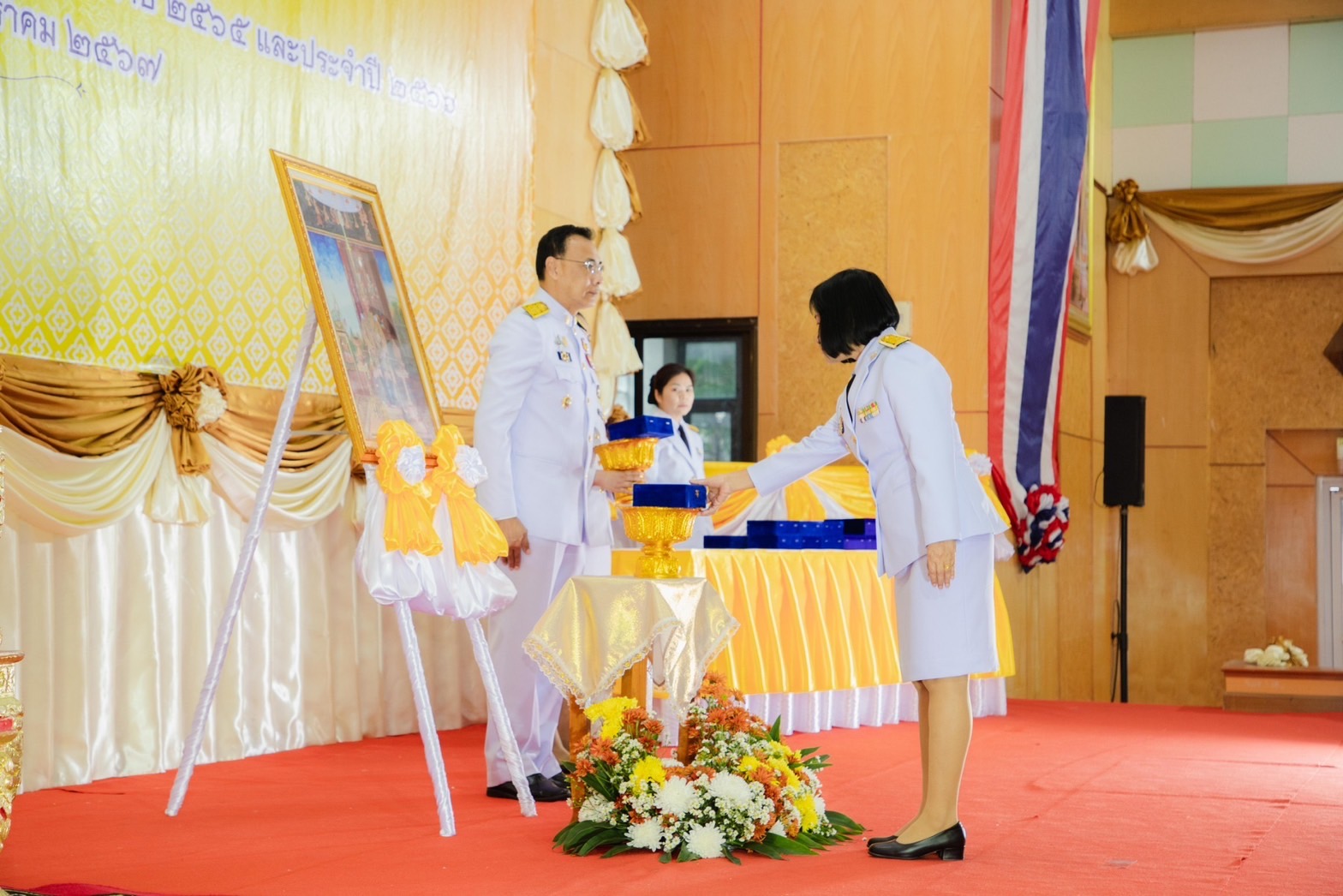 พช.ยโสธร เข้ารับพระราชทานเครื่องราชอิสริยาภรณ์ชั้นสายสะพาย ประจำปี 2565 และปี 2566