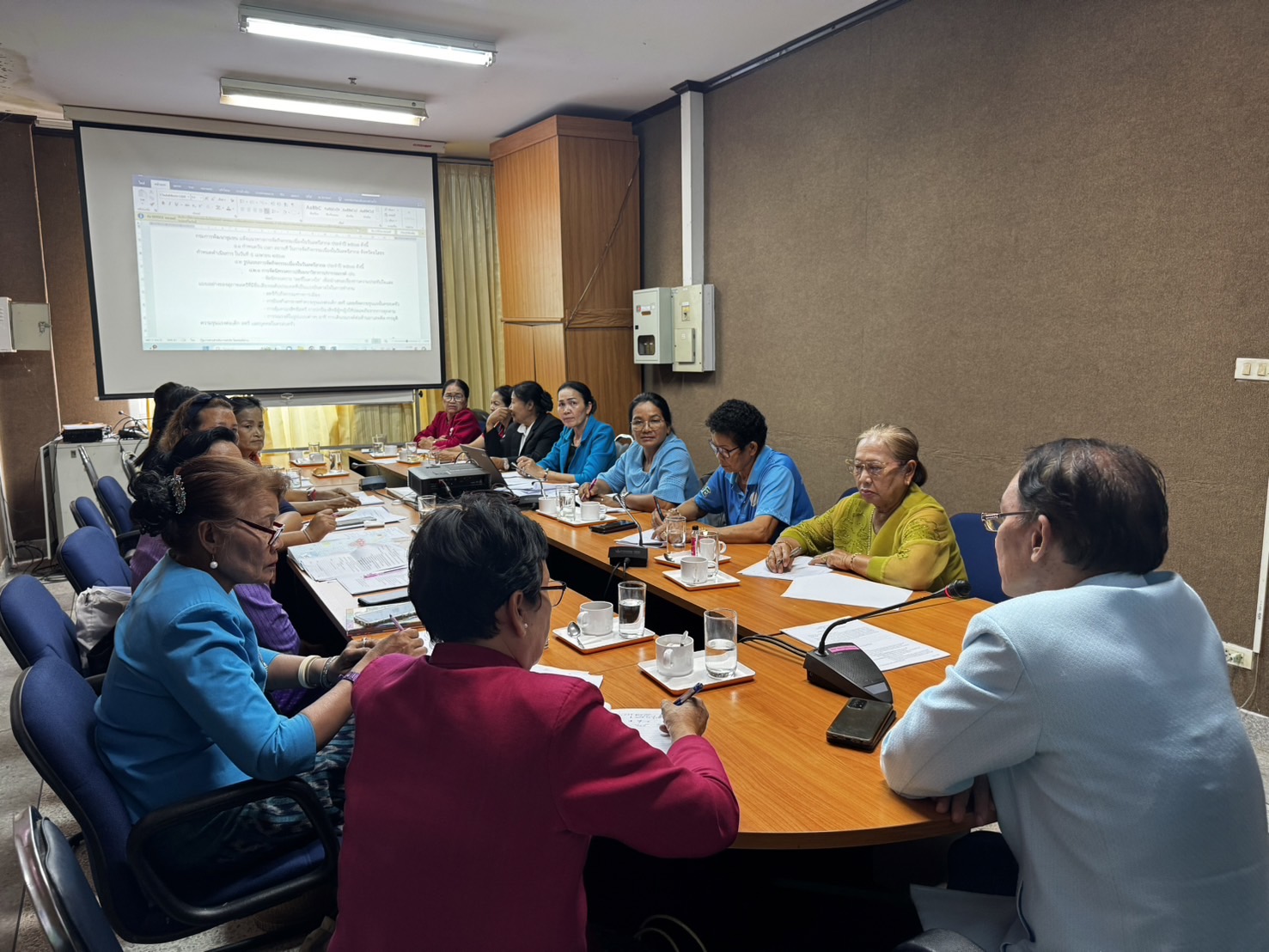 พช.ยโสธร ประชุมคณะกรรมการพัฒนาสตรีจังหวัดยโสธร ครั้งที่ 1/2567