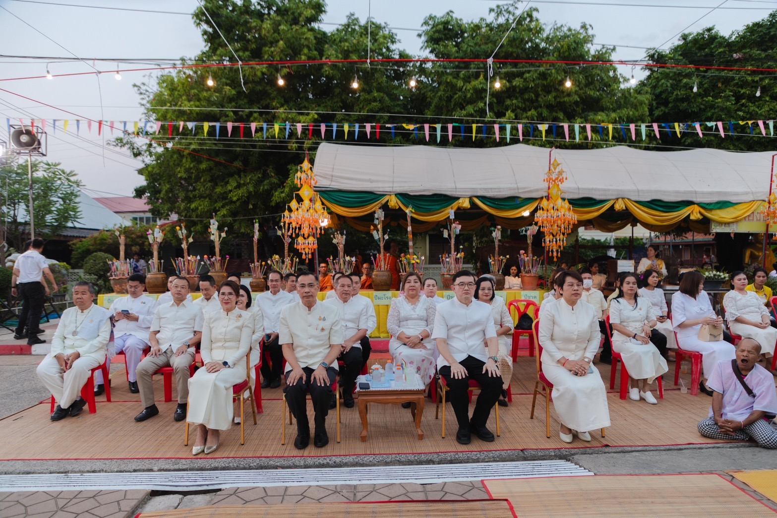 พจ.ยโสธร ร่วมพิธีเปิดงาน “นมัสการพระธาตุพระอานนท์” ประจำปี 2567 ณ วัดมหาธาตุ พระอารามหลวง