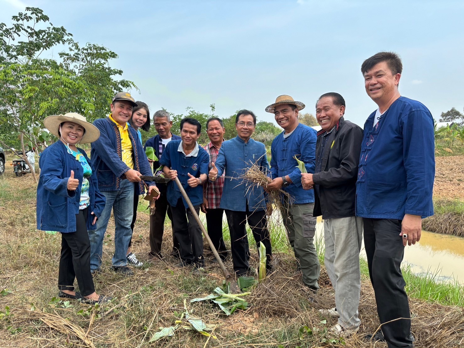 พช.ยโสธร สานพลังเครือข่าย “โคก หนอง นา” สู่การพัฒนาที่ยั่งยืน ภายใต้กิจกรรมเอามื้อสามัคคี เพื่อขับเคลื่อนกิจกรรมของเครือข่ายฯ ประจำเดือนมีนาคม 2567