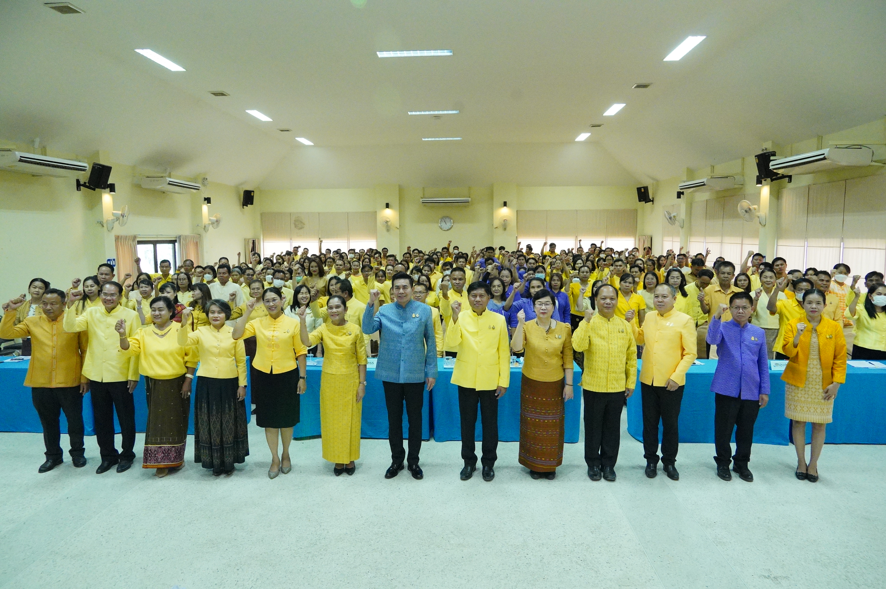 พช.ยโสธร ร่วมประชุมเชิงปฏิบัติการตรวจติดตามผลการดำเนินงานของหน่วยรับตรวจ รายไตรมาส เขตตรวจราชการที่ 14