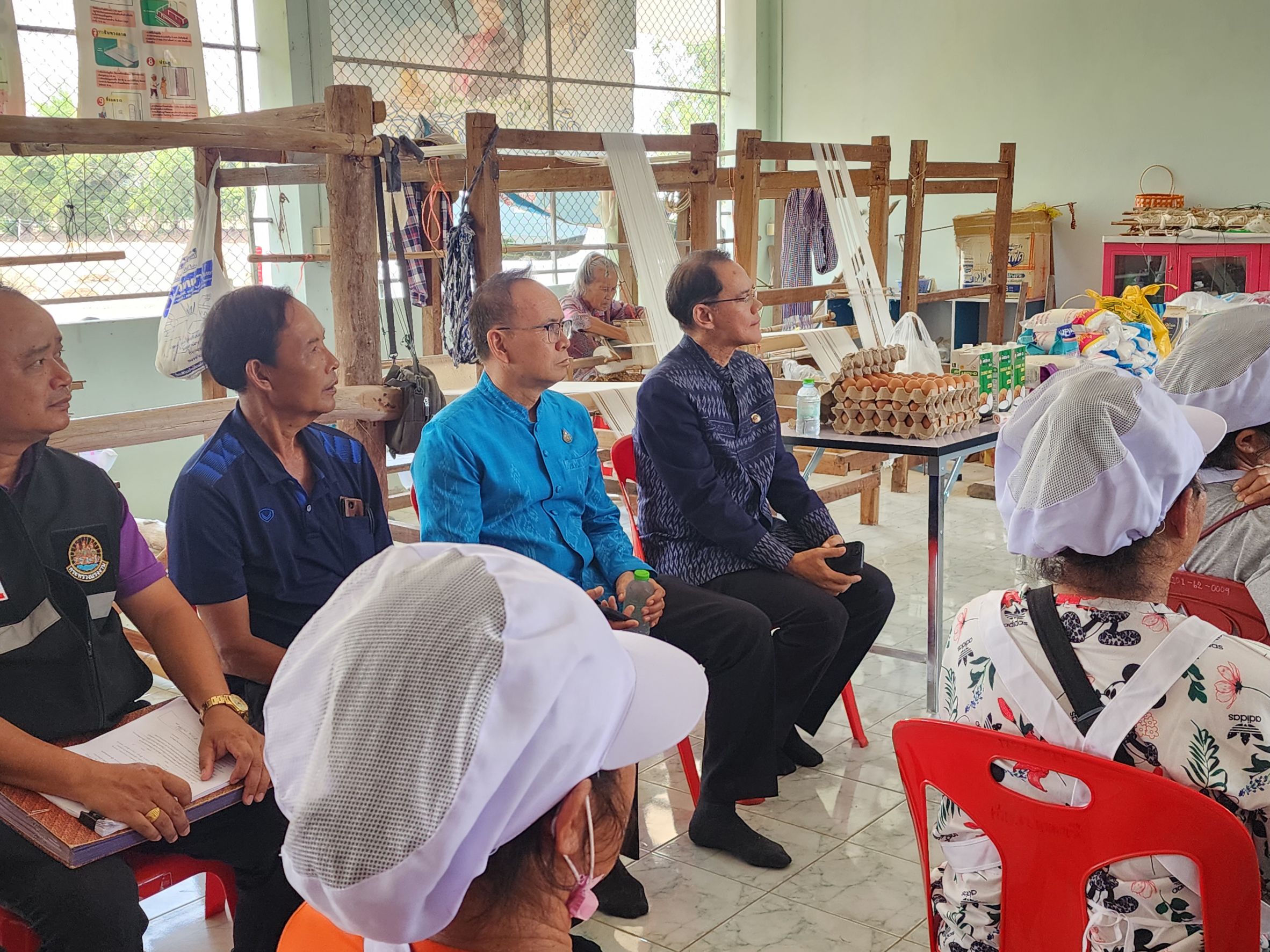 พช.ยโสธร ร่วมพิธีเปิดโครงการส่งเสริมอาชีพการทำขนมของสำนักงานพัฒนาฝีมือแรง งานจังหวัดยโสธร