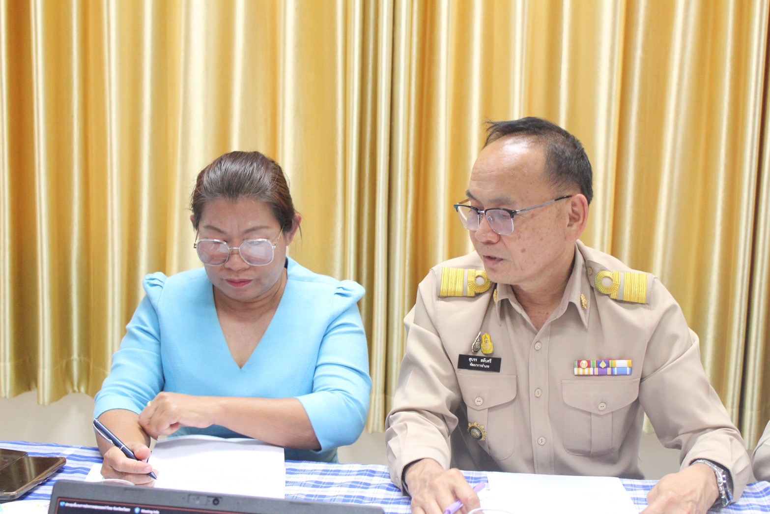 จังหวัดยโสธร ประชุมเตรียมความพร้อมการประกวดสุดยอดผ้าจังหวัด ประจำปี 2567 ครั้งที่ 1/2567 ผ่านระบบออนไลน์ Cisco Webex