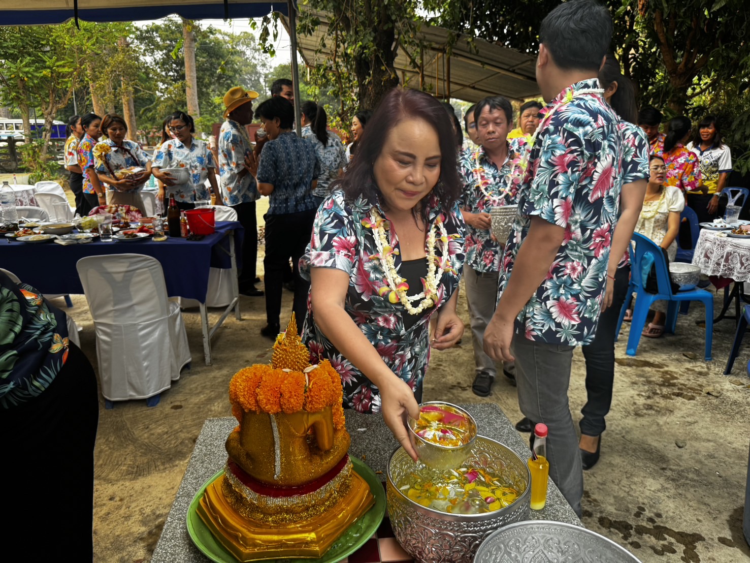 พช.ยโสธร ดำเนินกิจกรรมเสริมสร้างความผาสุกและความผูกพัน สืบสานสงกรานต์ ตำนาน พช.ยโสธร เนื่องในเทศกาลสงกรานต์ 2567