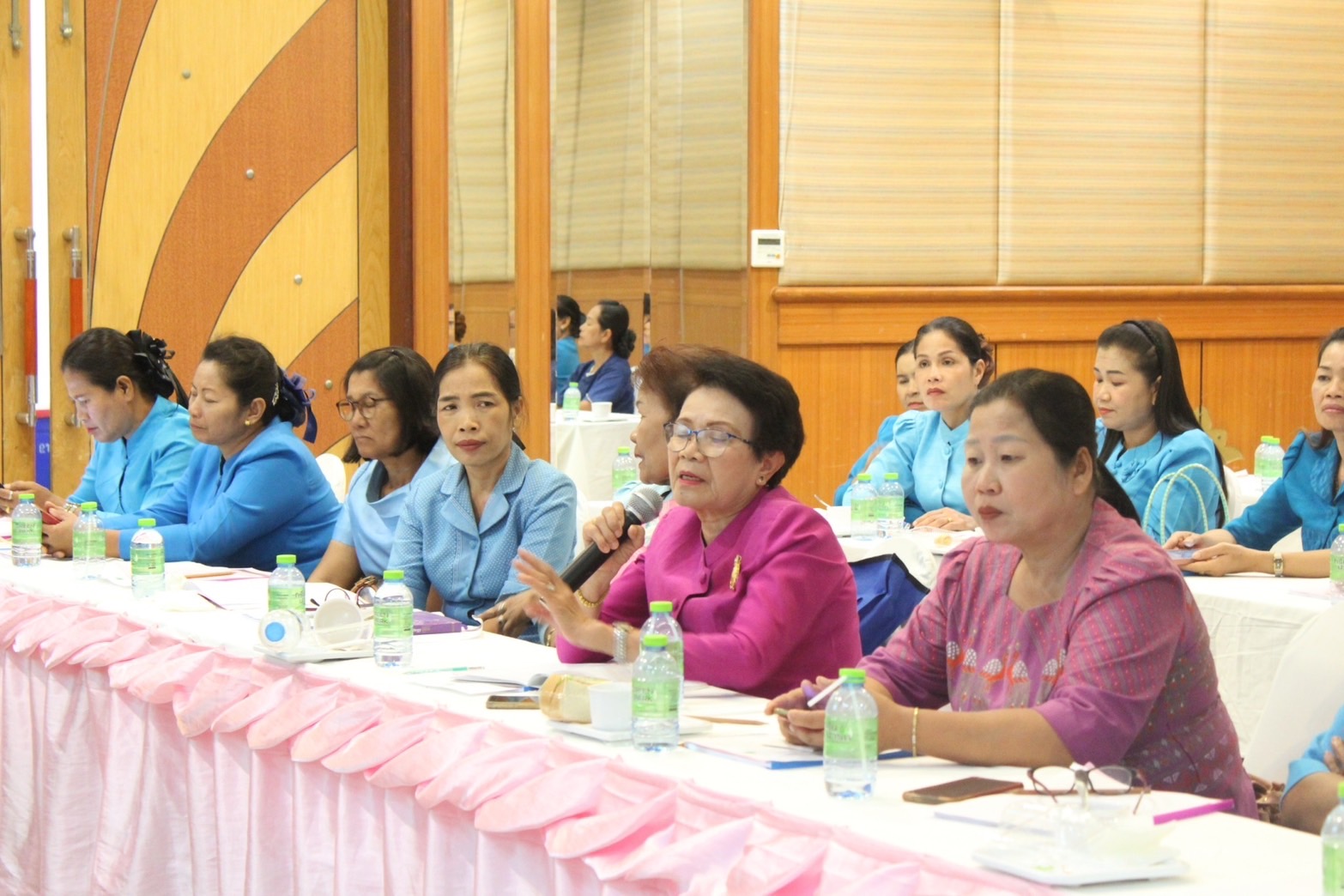 พช.ยโสธร ดำเนินโครงการเพิ่มประสิทธิภาพการปฏิบัติงานกองทุนพัฒนาบทบาทสตรีแก่กลไกการขับเคลื่อนกองทุนพัฒนาบทบาทสตรี