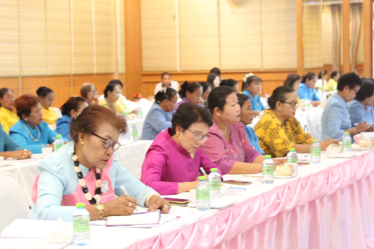 พช.ยโสธร ดำเนินโครงการเพิ่มประสิทธิภาพการปฏิบัติงานกองทุนพัฒนาบทบาทสตรีแก่กลไกการขับเคลื่อนกองทุนพัฒนาบทบาทสตรี