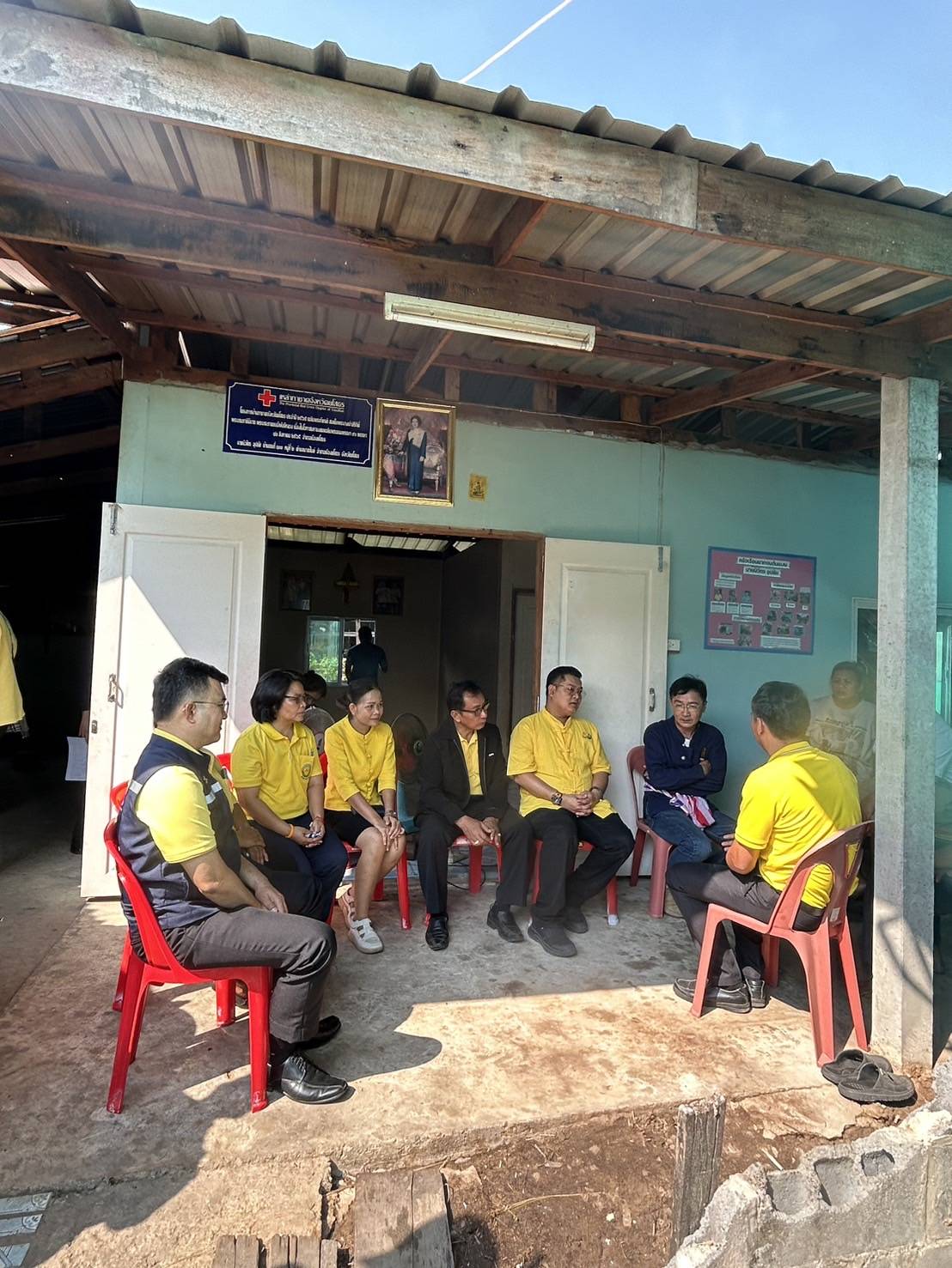 รองผู้ว่าราชการจังหวัดยโสธร ลงพื้นที่ติดตามการเนินงานศูนย์อำนวยการขจัดความยากจนและพัฒนาคนทุกช่วงวัยอย่างยั่งยืน ตามหลักปรัชญาของเศรษฐกิจพอเพียง (ศจพ.อ.) พื้นที่อำเภอเมืองยโสธร จังหวัดยโสธร