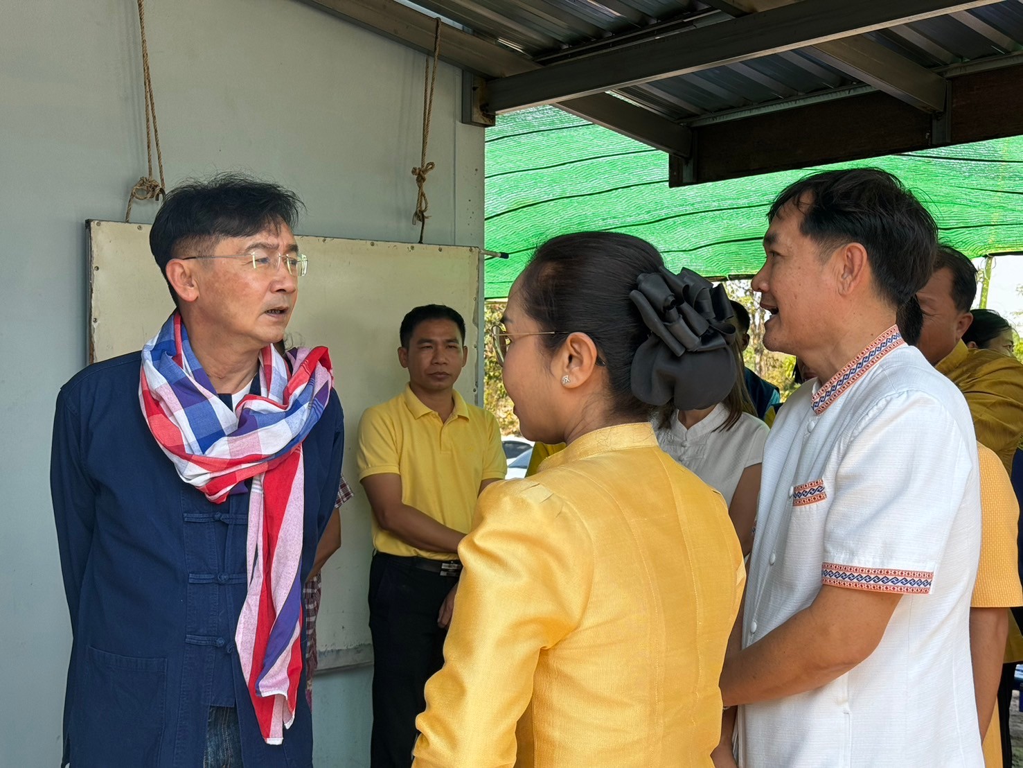 รองผู้ว่าราชการจังหวัดยโสธร ลงพื้นที่ติดตามการเนินงานศูนย์อำนวยการขจัดความยากจนและพัฒนาคนทุกช่วงวัยอย่างยั่งยืน ตามหลักปรัชญาของเศรษฐกิจพอเพียง (ศจพ.อ.) พื้นที่อำเภอป่าติ้ว จังหวัดยโสธร ณ พื้นที่อำเภอป่าติ้ว จังหวัดยโสธร