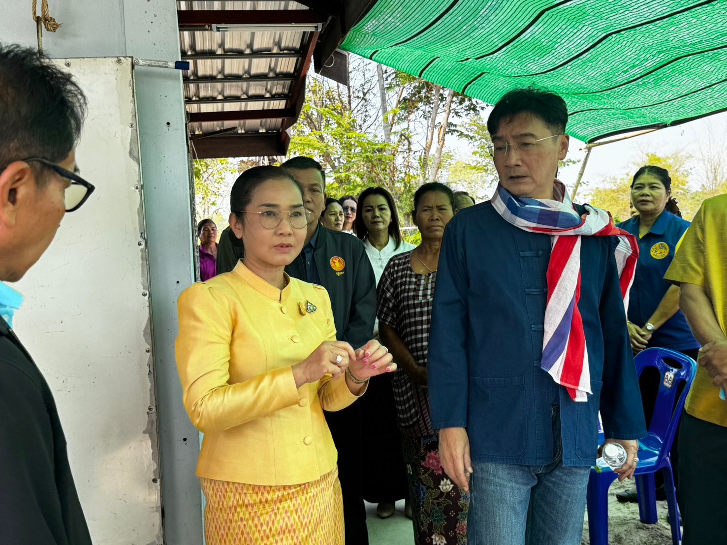 รองผู้ว่าราชการจังหวัดยโสธร ลงพื้นที่ติดตามการเนินงานศูนย์อำนวยการขจัดความยากจนและพัฒนาคนทุกช่วงวัยอย่างยั่งยืน ตามหลักปรัชญาของเศรษฐกิจพอเพียง (ศจพ.อ.) พื้นที่อำเภอป่าติ้ว จังหวัดยโสธร ณ พื้นที่อำเภอป่าติ้ว จังหวัดยโสธร