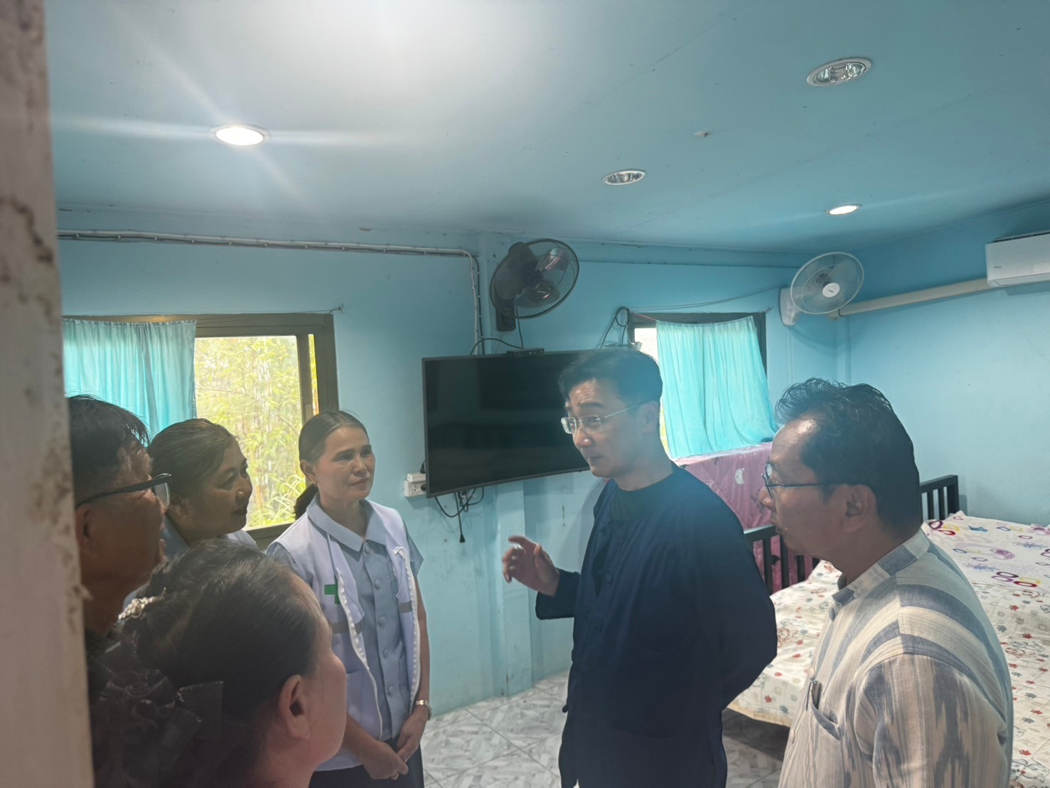 รองผู้ว่าราชการจังหวัดยโสธร ลงพื้นที่ติดตามการเนินงานศูนย์อำนวยการขจัดความยากจนและพัฒนาคนทุกช่วงวัยอย่างยั่งยืน ตามหลักปรัชญาของเศรษฐกิจพอเพียง (ศจพ.อ.)  พื้นที่อำเภอคำเขื่อนแก้ว จังหวัดยโสธร