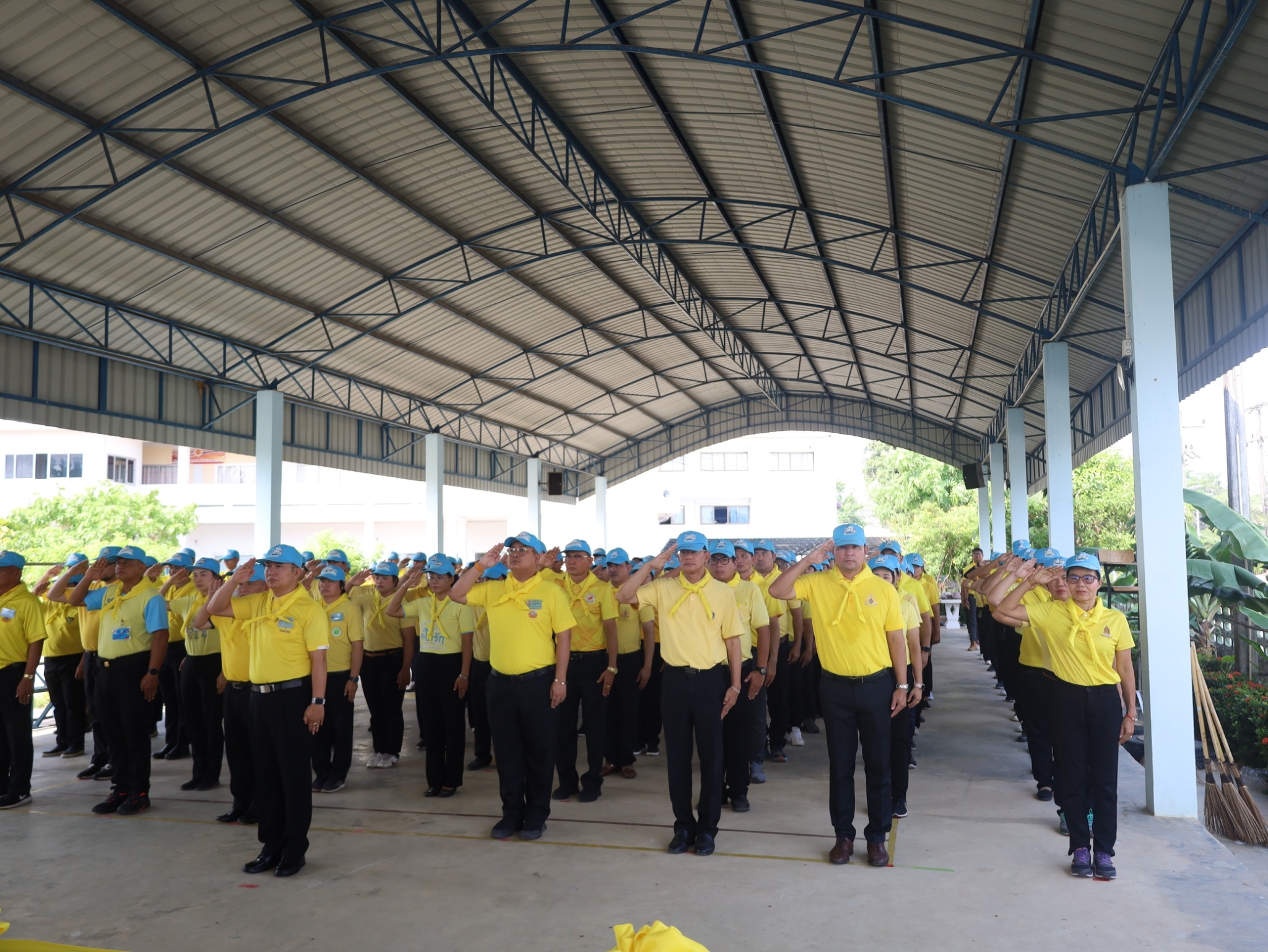 พช.ยโสธร  ร่วมกิจกรรมจิตอาสาพัฒนา เพื่อเฉลิมพระเกียรติพระบาทสมด็จพระเจ้าอยู่หัว เนื่องในโอกาสพระราชพิธีมหามงคลเฉลิมพระชนมพรรษา 6 รอบ 28 กรกฎาคม 2567