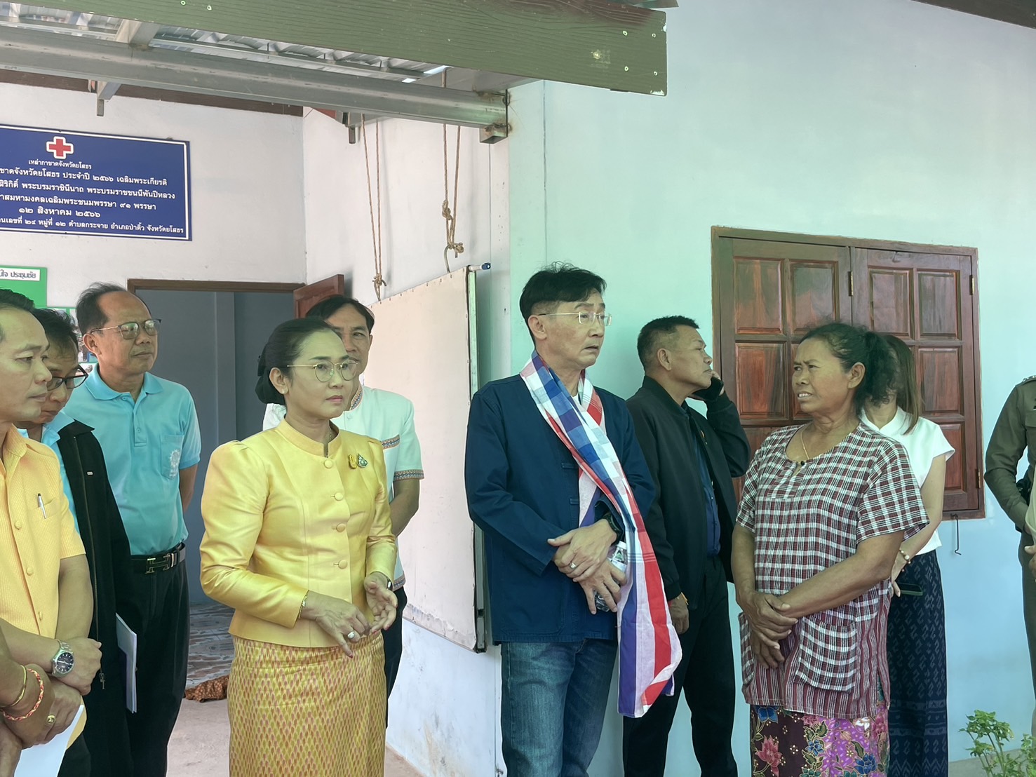 รองผู้ว่าราชการจังหวัดยโสธร ลงพื้นที่ติดตามการเนินงานศูนย์อำนวยการขจัดความยากจนและพัฒนาคนทุกช่วงวัยอย่างยั่งยืน ตามหลักปรัชญาของเศรษฐกิจพอเพียง (ศจพ.อ.) พื้นที่อำเภอป่าติ้ว จังหวัดยโสธร ณ พื้นที่อำเภอป่าติ้ว จังหวัดยโสธร