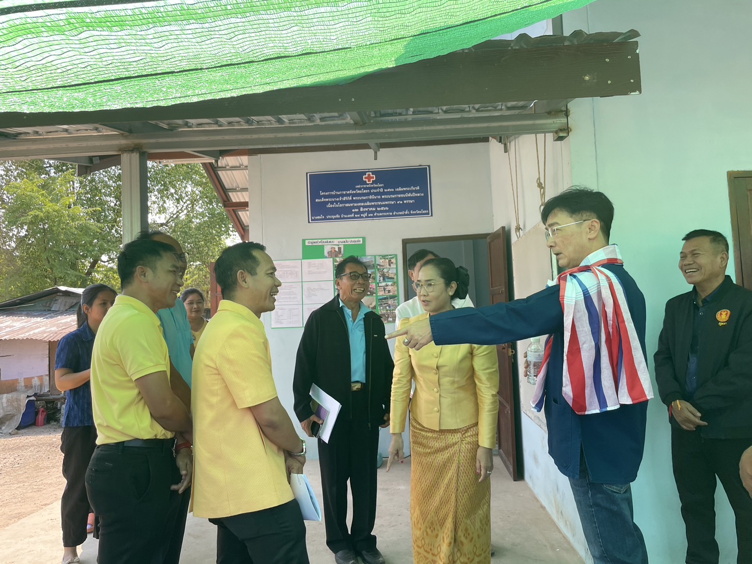 รองผู้ว่าราชการจังหวัดยโสธร ลงพื้นที่ติดตามการเนินงานศูนย์อำนวยการขจัดความยากจนและพัฒนาคนทุกช่วงวัยอย่างยั่งยืน ตามหลักปรัชญาของเศรษฐกิจพอเพียง (ศจพ.อ.) พื้นที่อำเภอป่าติ้ว จังหวัดยโสธร ณ พื้นที่อำเภอป่าติ้ว จังหวัดยโสธร