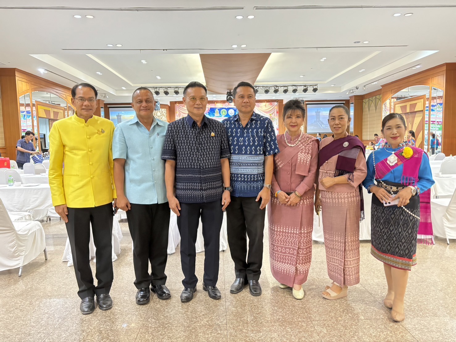 พช.ยโสธร ร่วมพิธีเปิดการประชุมประธานสภาวัฒนธรรม ภาคตะวันออกเฉียงเหนือ สัญจร ครั้งที่ 11