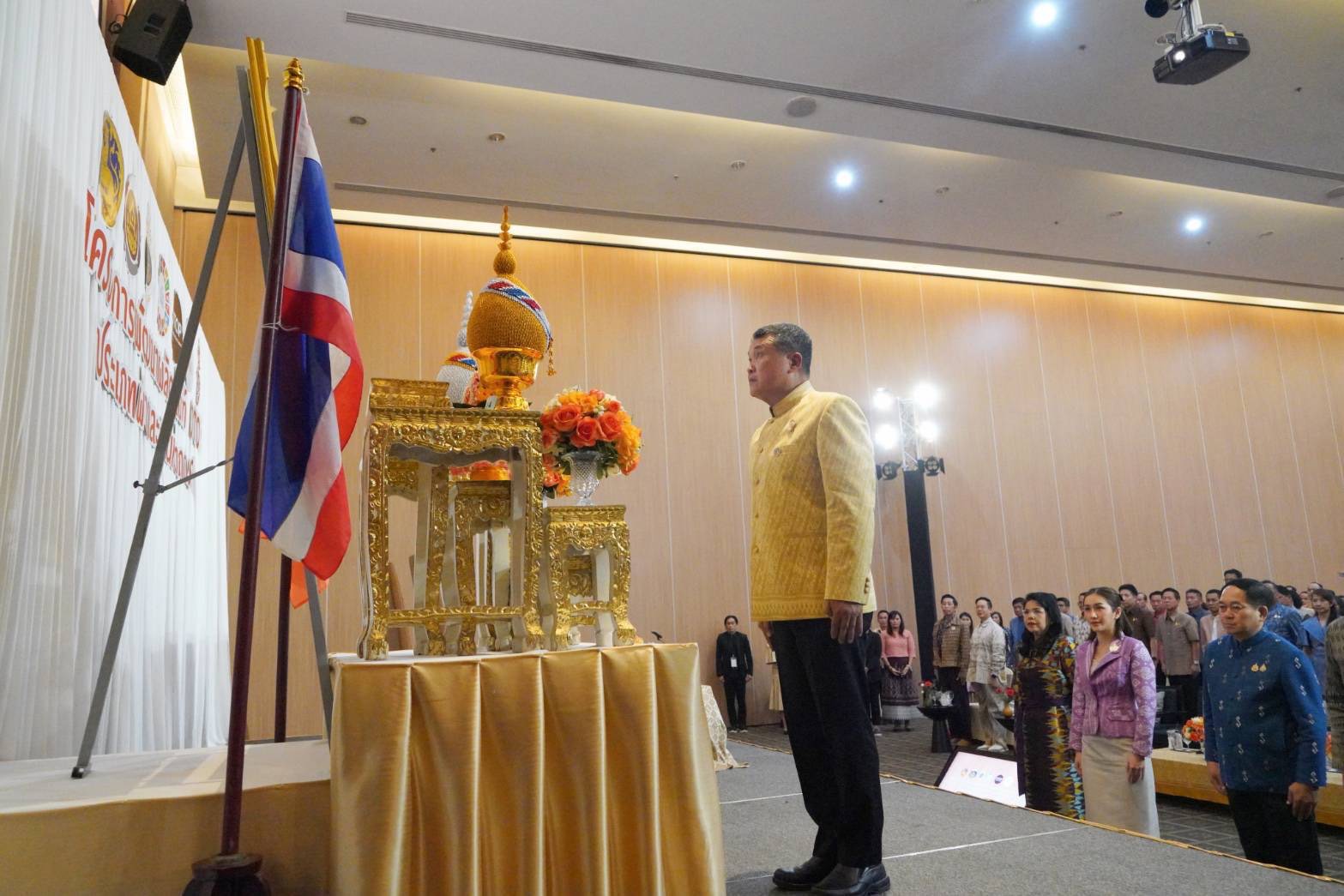 พช.ยโสธร ร่วมงานหัตถกรรม ณ จุดดำเนินการที่ 4 จังหวัดขอนแก่น มุ่งสร้างมูลค่าผลิตภัณฑ์ในท้องถิ่นทุกภูมิภาค อย่างมั่นคงและยั่งยืน พร้อมผลักดันภูมิปัญญา “ผ้าไทยและงานหัตถกรรม” นำทางสู่ตลาดแฟชั่นระดับสากล