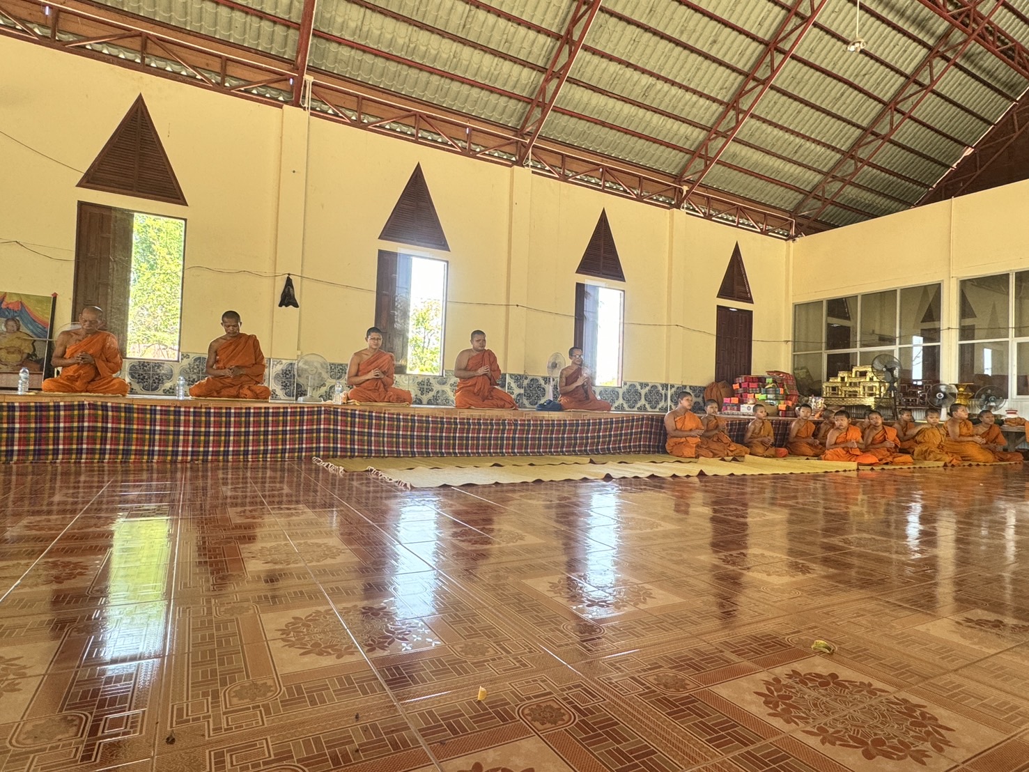 พช.ยโสธร ร่วมพิธีบรรพชาสามเณรภาคฤดูร้อน เฉลิมพระเกียรติพระบาทสมเด็จพระเจ้าอยู่หัว เนื่องในโอกาสพระราชพิธีมหามงคลเฉลิมพระชนมพรรษา 6 รอบ 28 กรกฎาคม 2567