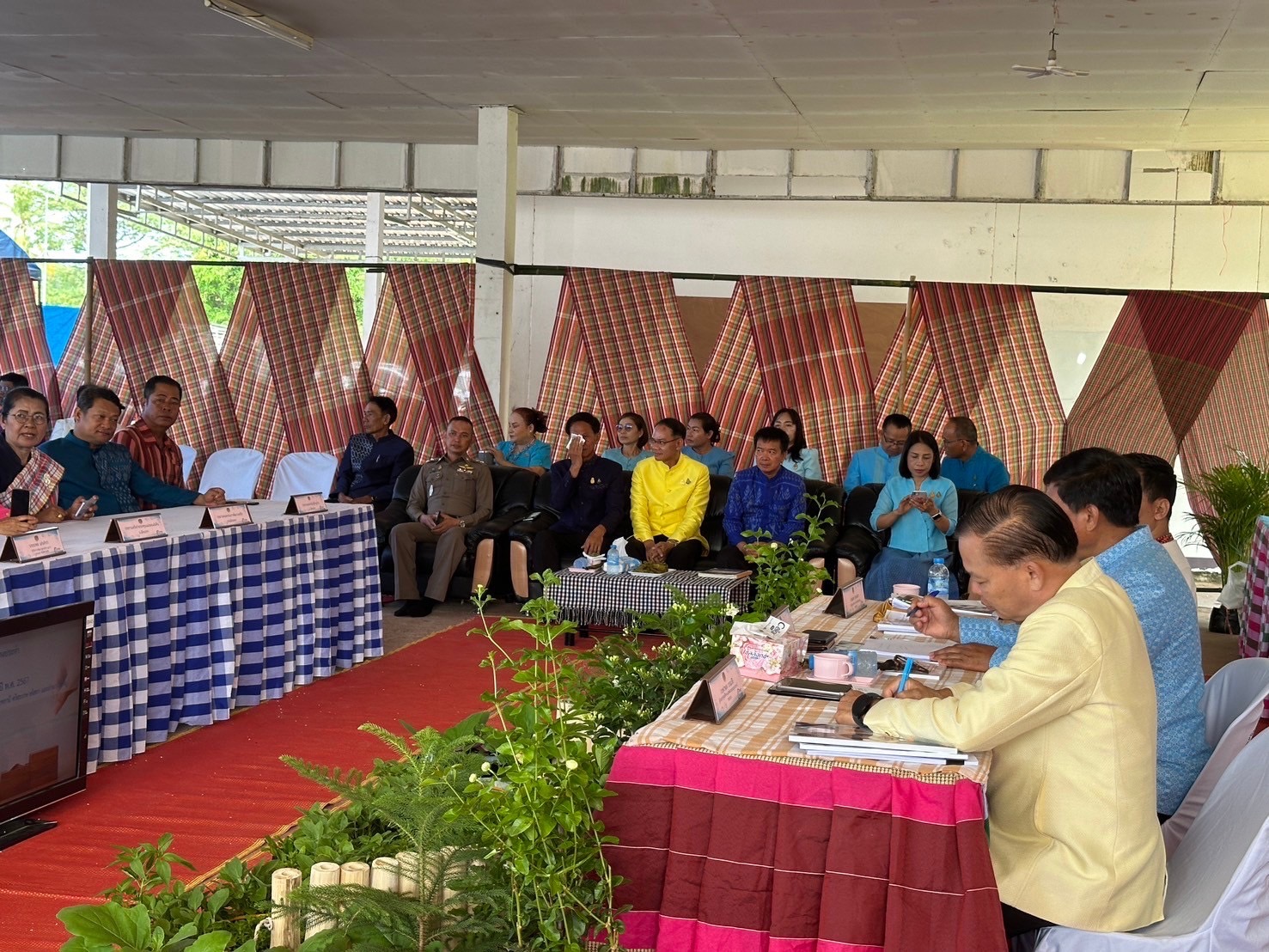 ผู้ตรวจ พช.” ลงพื้นที่ จังหวัดยโสธรคัดเลือกข้าราชการ ลูกจ้างประจำ และพนักงานราชการดีเด่น กรมการพัฒนาชุมชน ประจำปี พ.ศ. 2567 ระดับเขตตรวจราชการที่ 14