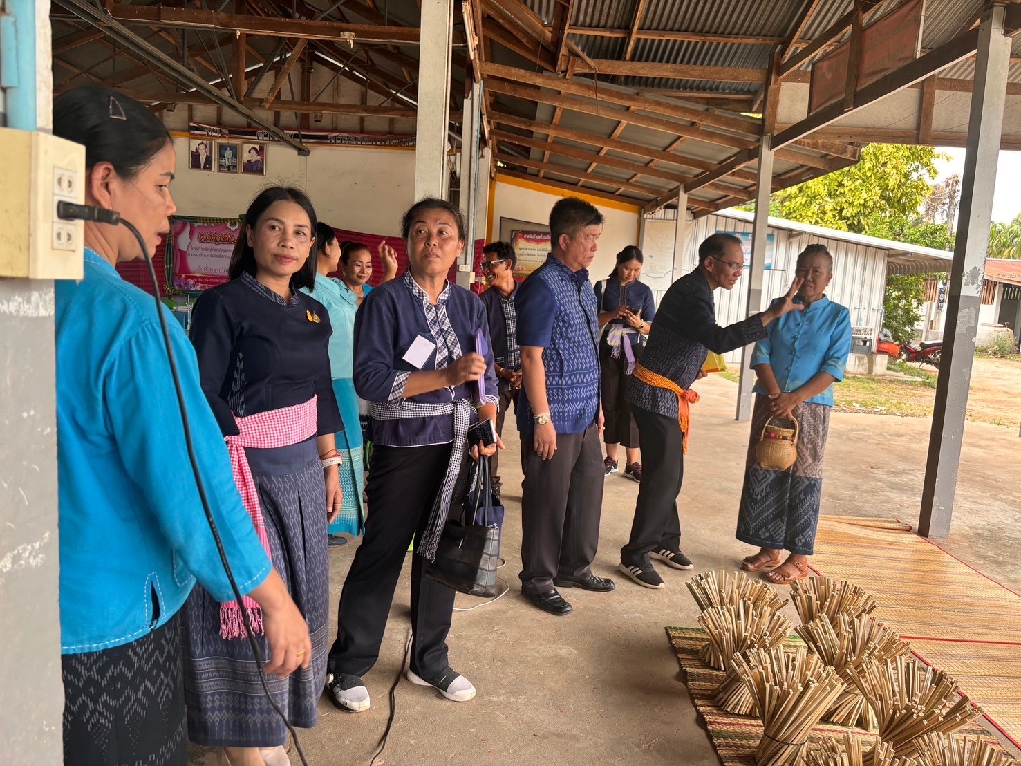 พช.ยโสธร ดำเนินโครงการเชิดชูเกียรติคนกองทุนพัฒนาบทบาทสตรี ประจำปี 2567 กิจกรรมการคัดเลือกคนกองทุนพัฒนาบทบาทสตรีดีเด่น ระดับจังหวัด ในพื้นที่อำเภอป่าติ้วและอำเภอมหาชนะชัย จังหวัดยโสธร