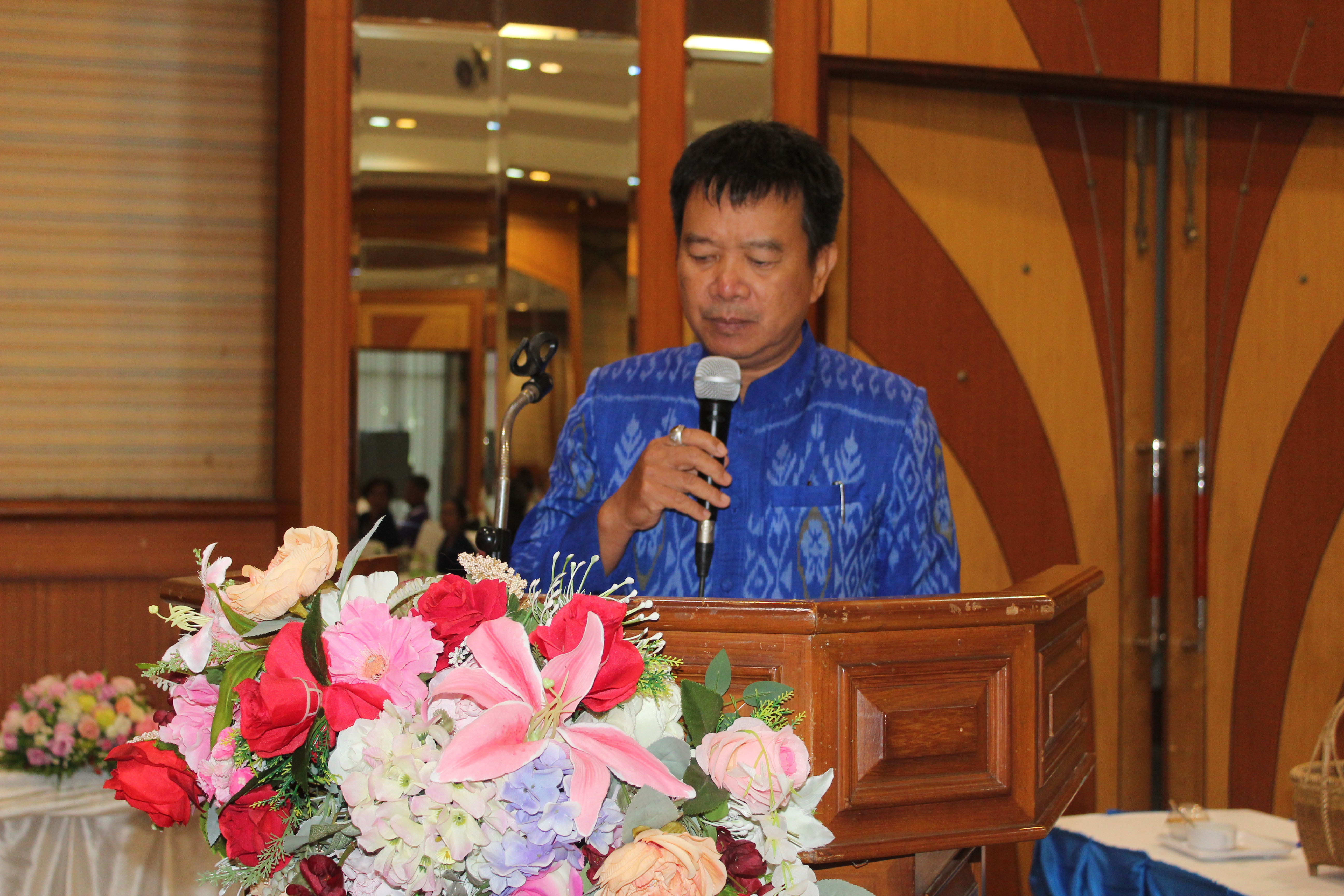 พจ.ยโสธร มอบใบประกาศให้แก่ผู้เข้าร่วมโครงการพัฒนาศักยภาพผู้ประกอบการสู่ยุค 4.0