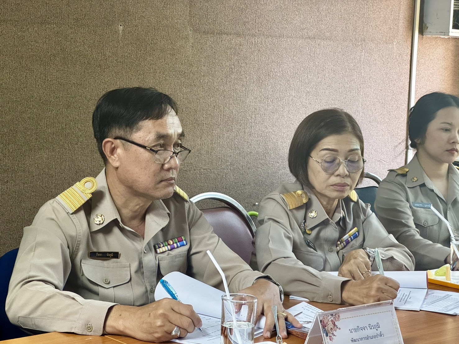 พช.ยโสธรประชุมผู้บริหารและเจ้าหน้าที่พัฒนาชุมชนสังกัดสำนักงานพัฒนา ชุมชน จังหวัดยโสธร ครั้งที่ 5/ 2567