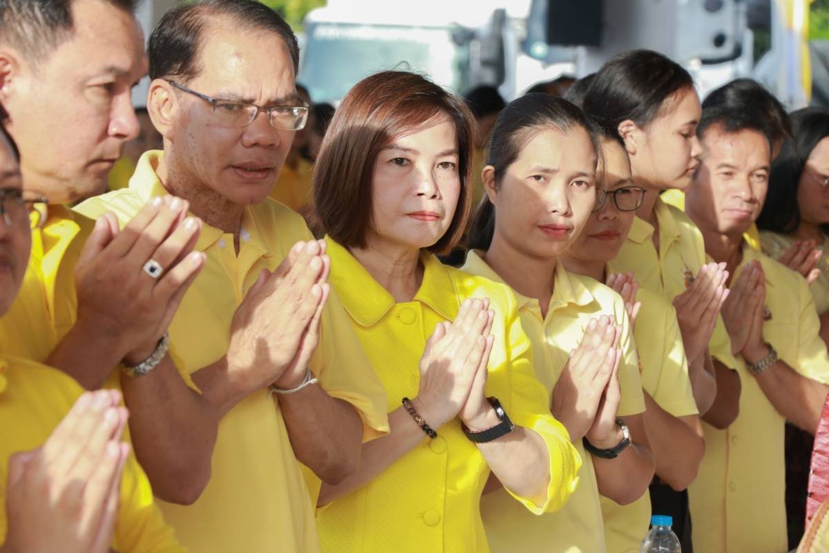 พช. ยโสธร ร่วมทำบุญตักบาตรถวายพระราชกุศล เนื่องในกิจกรรมเดิน วิ่ง ปั่น ธงตราสัญลักษณ์ งานเฉลิมพระเกียรติพระบาทสมเด็จพระเจ้าอยู่หัว เนื่องในโอกาสพระราชพิธีมหามงคล เฉลิมพระชนมพรรษา 6 รอบ 28 กรกฎาคม 2567