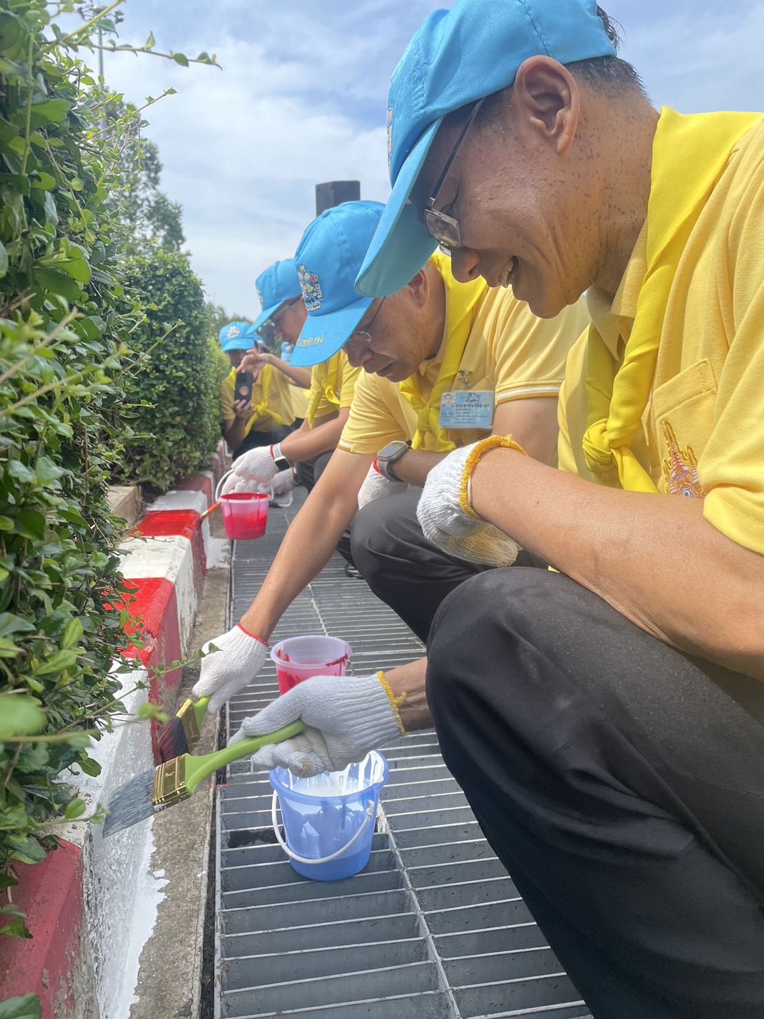 พช. ยโสธร ร่วมกิจกรรมจิตอาสาบำเพ็ญสาธารณประโยชน์และบำเพ็ญสาธารณกุศลเนื่องในกิจกรรมเดิน วิ่ง ปั่น ธงตราสัญลักษณ์ งานเฉลิมพระเกียรติพระบาทสมเด็จพระเจ้าอยู่หัว เนื่องในโอกาสพระราชพิธีมหามงคล เฉลิมพระชนมพรรษา 6 รอบ 28 กรกฎาคม 2567