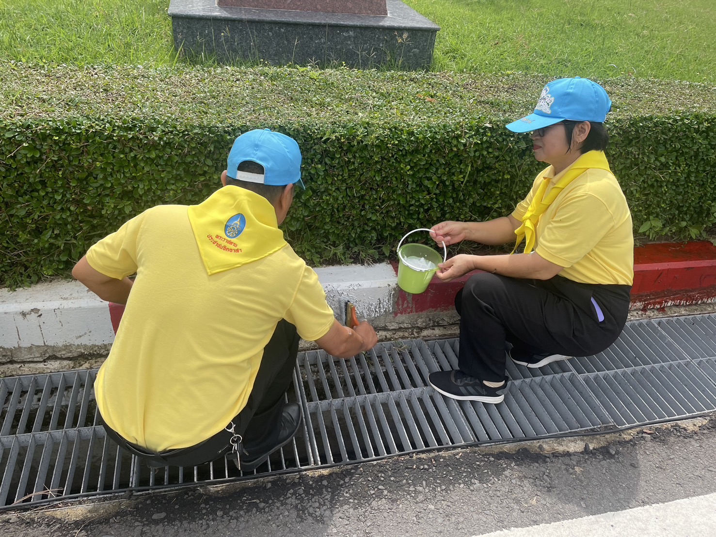 พช. ยโสธร ร่วมกิจกรรมจิตอาสาบำเพ็ญสาธารณประโยชน์และบำเพ็ญสาธารณกุศลเนื่องในกิจกรรมเดิน วิ่ง ปั่น ธงตราสัญลักษณ์ งานเฉลิมพระเกียรติพระบาทสมเด็จพระเจ้าอยู่หัว เนื่องในโอกาสพระราชพิธีมหามงคล เฉลิมพระชนมพรรษา 6 รอบ 28 กรกฎาคม 2567