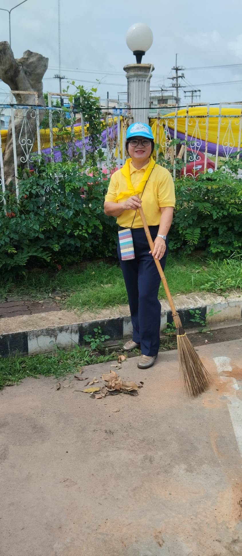 พช.ยโสธร ร่วมกิจกรรมจิตอาสาพัฒนาเนื่องในวันคล้ายวันสวรรคต พระบาทสมเด็จพระปรเมนทร มหาอานันทมหิดล พระอัฐมรามาธิบดินทร (วันอานันทมหิดล) 9 มิถุนายน 2567