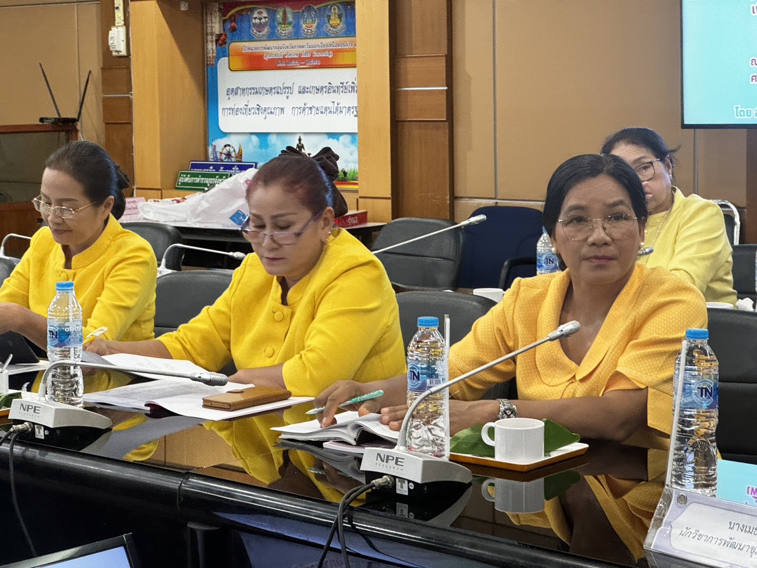 พช.ยโสธรดำเนินโครงการประชุมเชิงปฏิบัติการเสริมสร้างศักยภาพองค์กร สตรี เพื่อขับเคลื่อนการขจัดความยากจน จังหวัดยโสธร