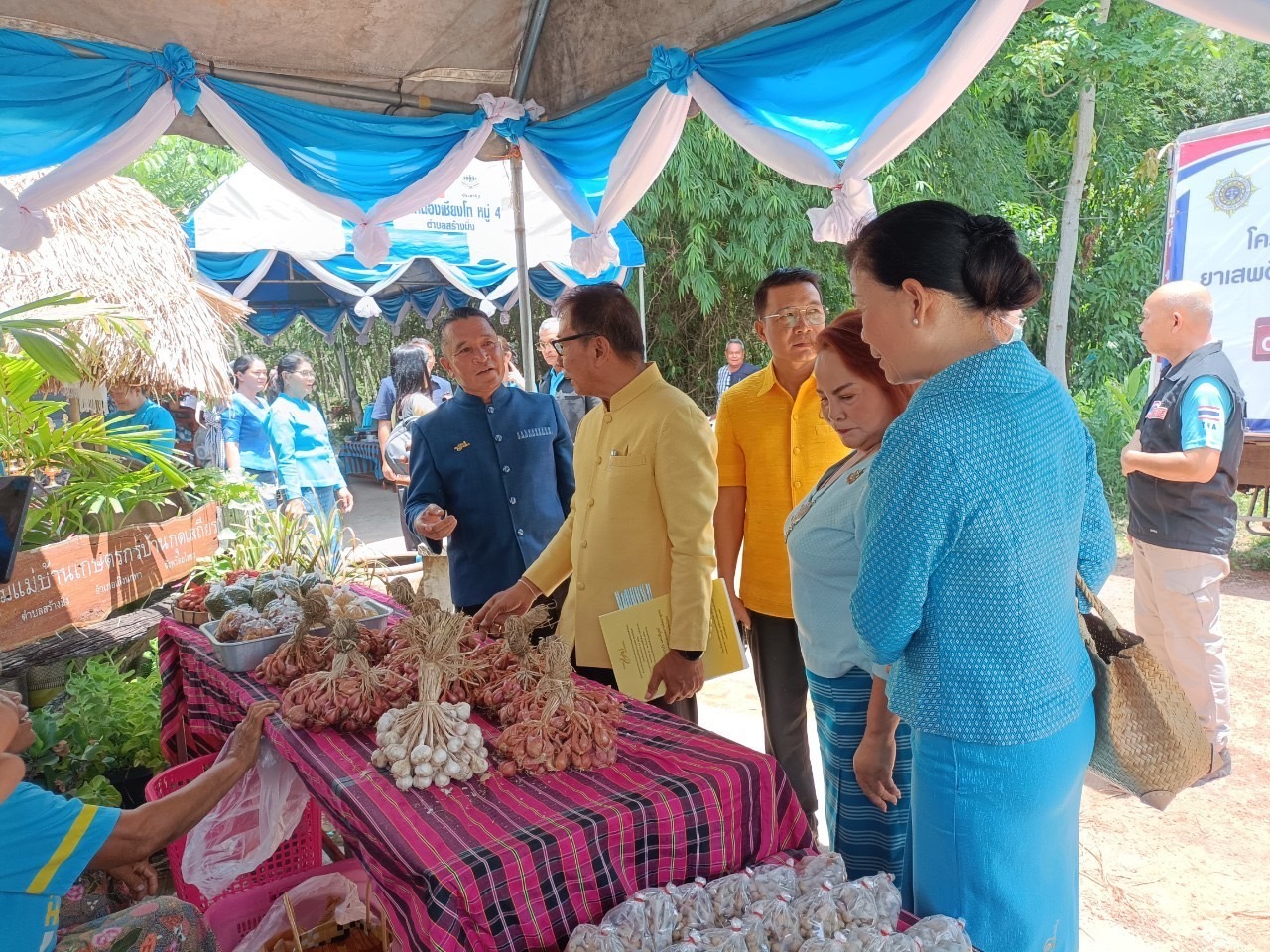 พช.ยโสธรดำเนินกิจกรรม พัฒนายกระดับหมู่บ้านกองทุนแม่ของแผ่นดินสู่การเป็นต้นแบบด้านการ ป้องกันและแก้ไขปัญหายาเสพติดกิจกรรมการประกวดหมู่บ้านกองทุนแม่ ของแผ่นดินดีเด่นระดับจังหวัด ประจำปีงบประมาณ พ.ศ. 2567