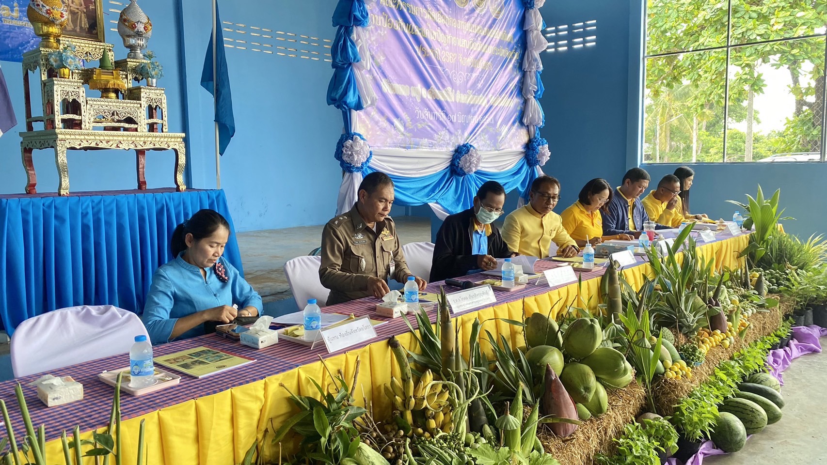 พช.ยโสธรดำเนินกิจกรรม พัฒนายกระดับหมู่บ้านกองทุนแม่ของแผ่นดินสู่การเป็นต้นแบบด้านการ ป้องกันและแก้ไขปัญหายาเสพติดกิจกรรมการประกวดหมู่บ้านกองทุนแม่ ของแผ่นดินดีเด่นระดับจังหวัด ประจำปีงบประมาณ พ.ศ. 2567